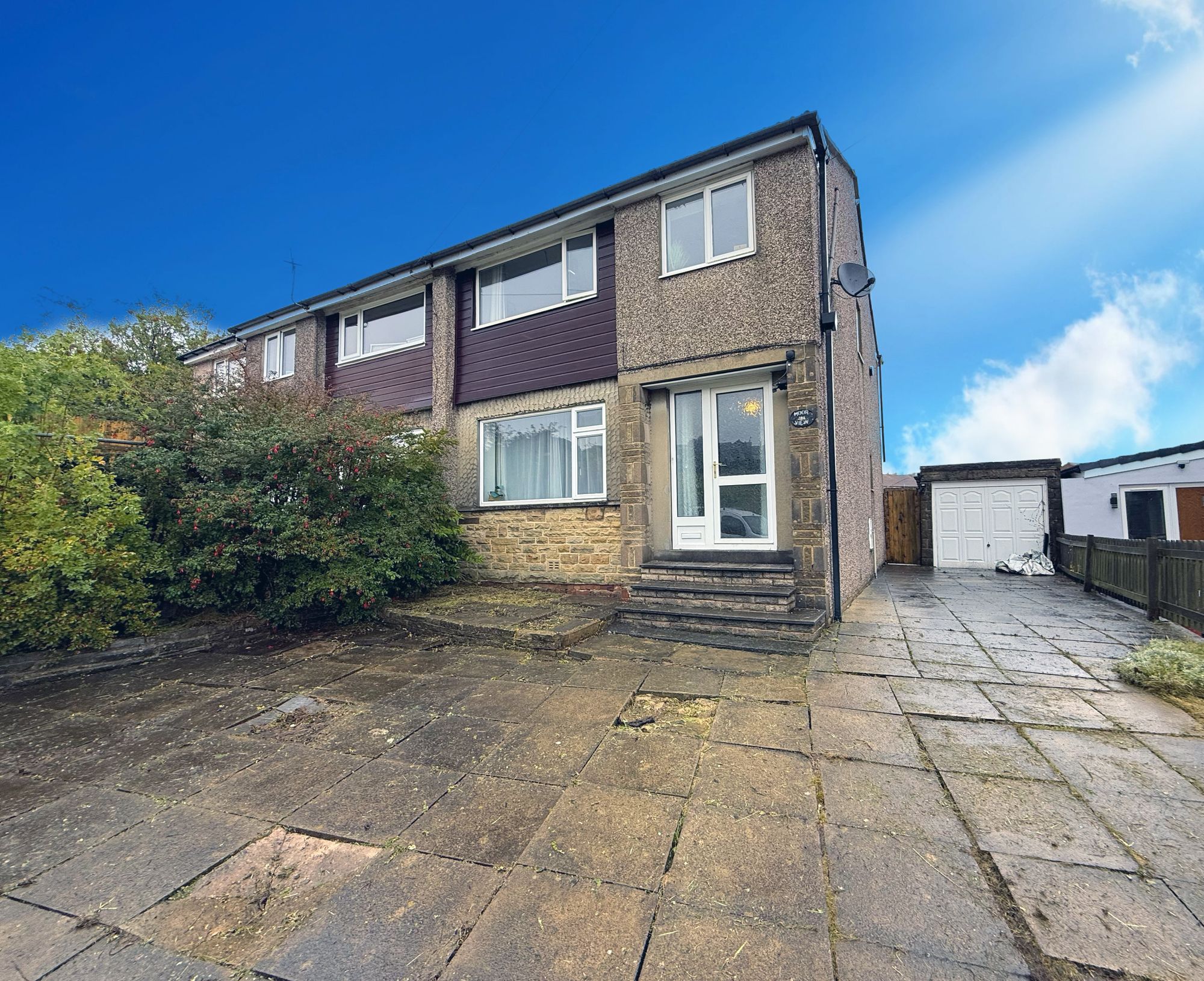 3 bed semi-detached house for sale in Clough Lane, Halifax, HX2