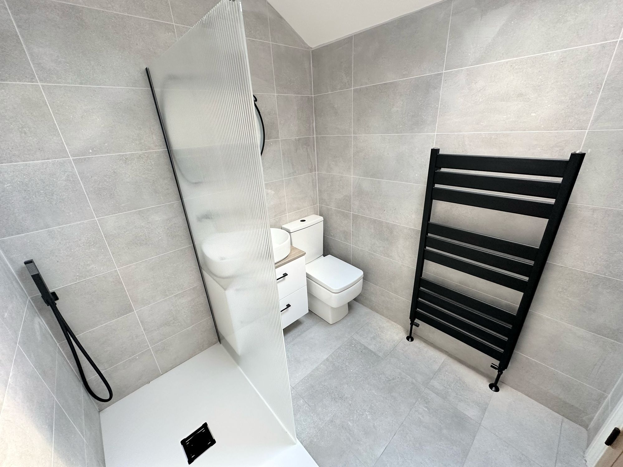 3 bed detached house for sale in Westfield Drive, Halifax 19