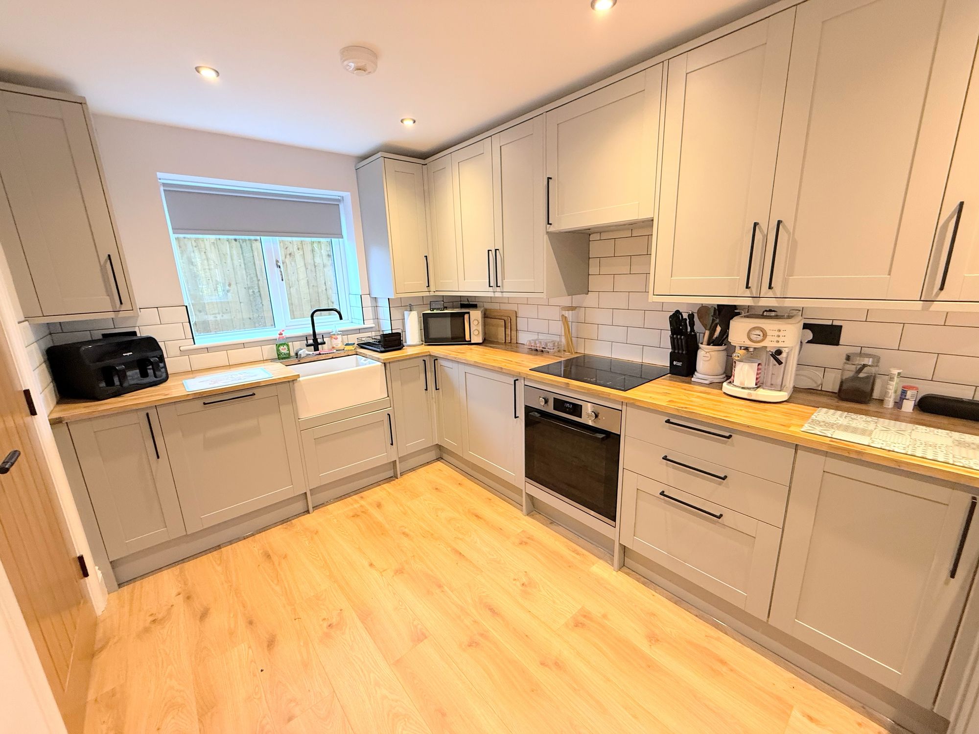 3 bed detached house for sale in Westfield Drive, Halifax 7