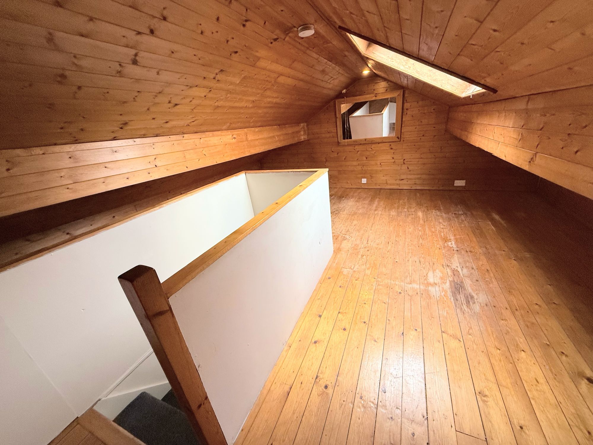 3 bed end of terrace house for sale in Watkinson Road, Halifax 19