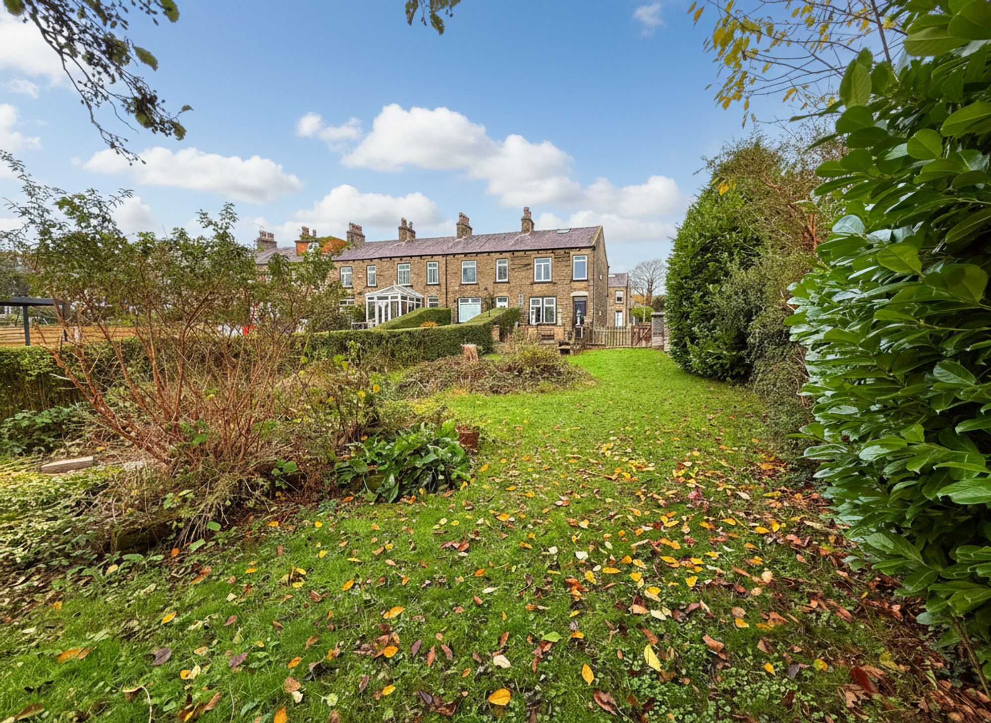 3 bed end of terrace house for sale in Watkinson Road, Halifax 3