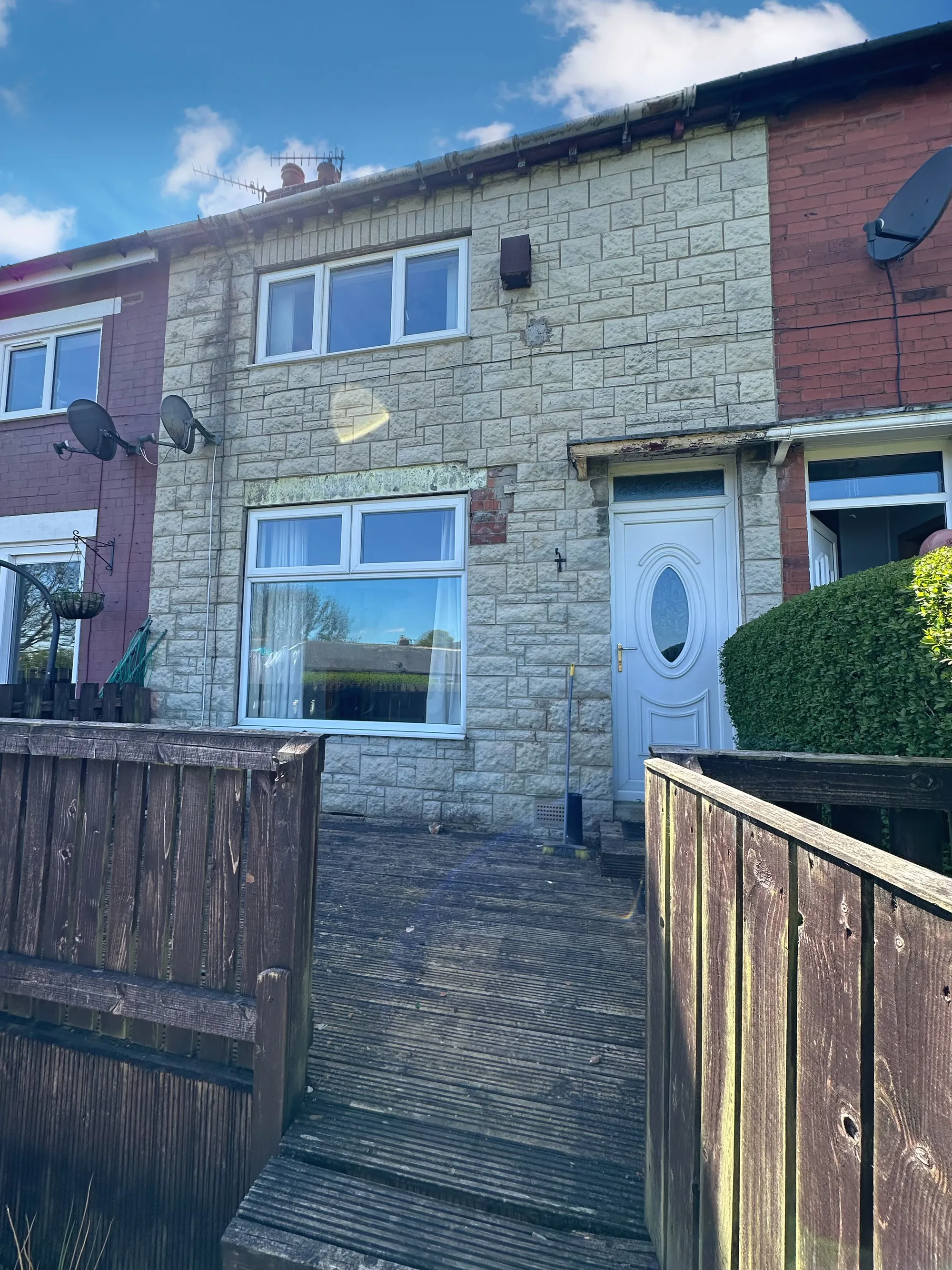 2 bed mid-terraced house for sale in Laurel Crescent, Halifax  - Property Image 5