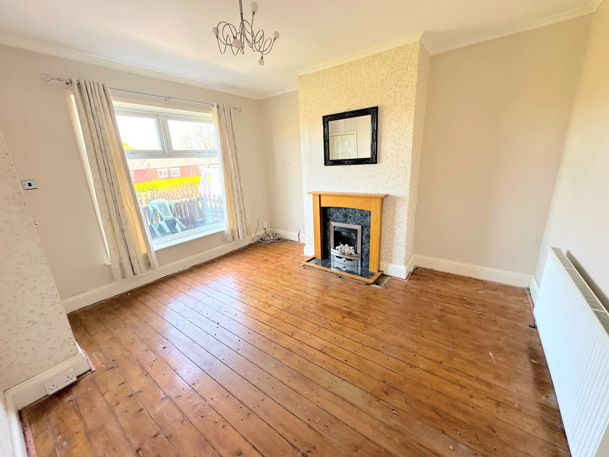 2 bed house for sale in Laurel Crescent, Halifax  - Property Image 6