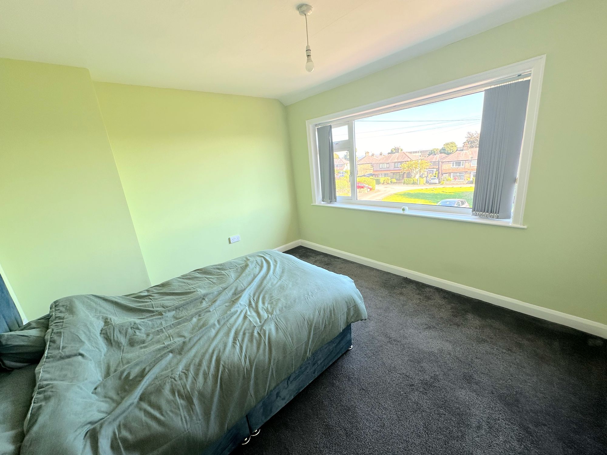 2 bed mid-terraced house for sale in Westcliffe Drive, Halifax  - Property Image 17