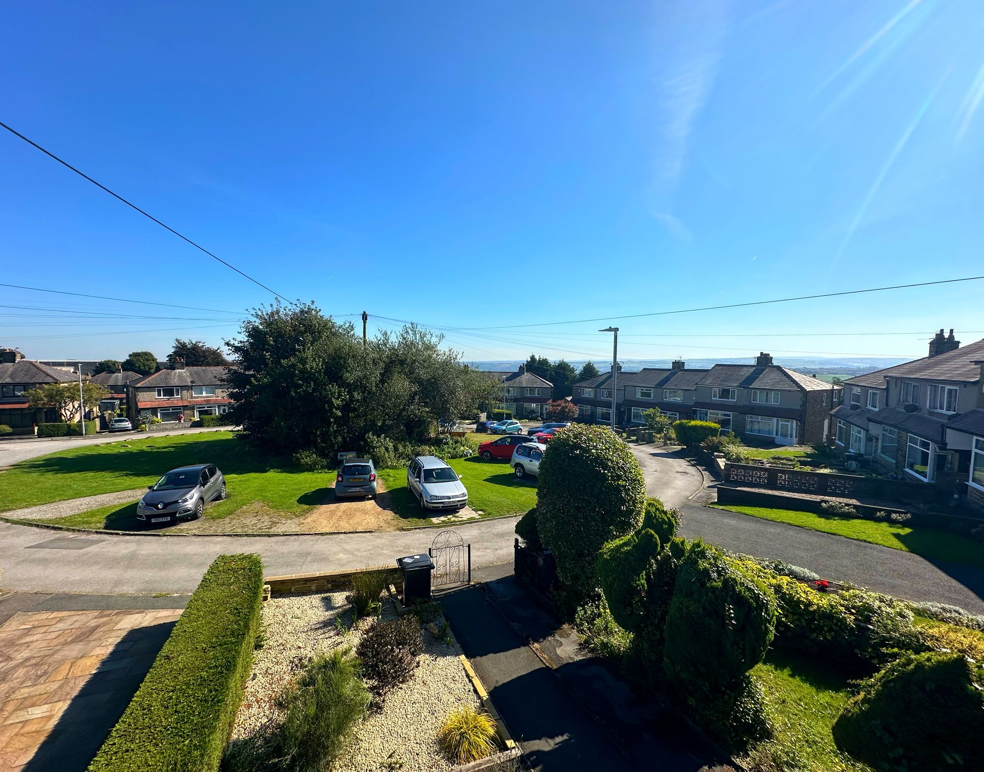 2 bed mid-terraced house for sale in Westcliffe Drive, Halifax  - Property Image 19