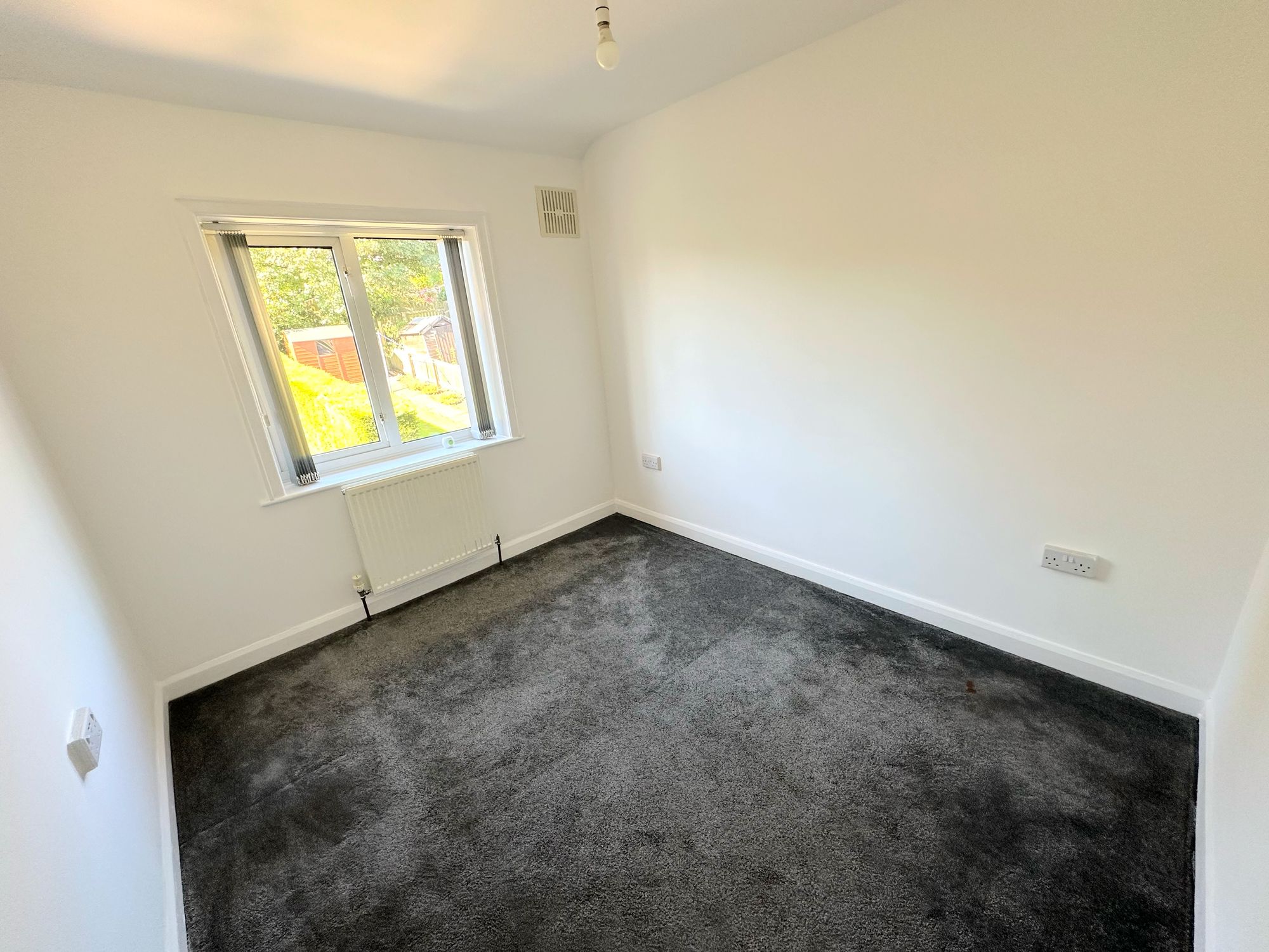 2 bed mid-terraced house for sale in Westcliffe Drive, Halifax  - Property Image 23