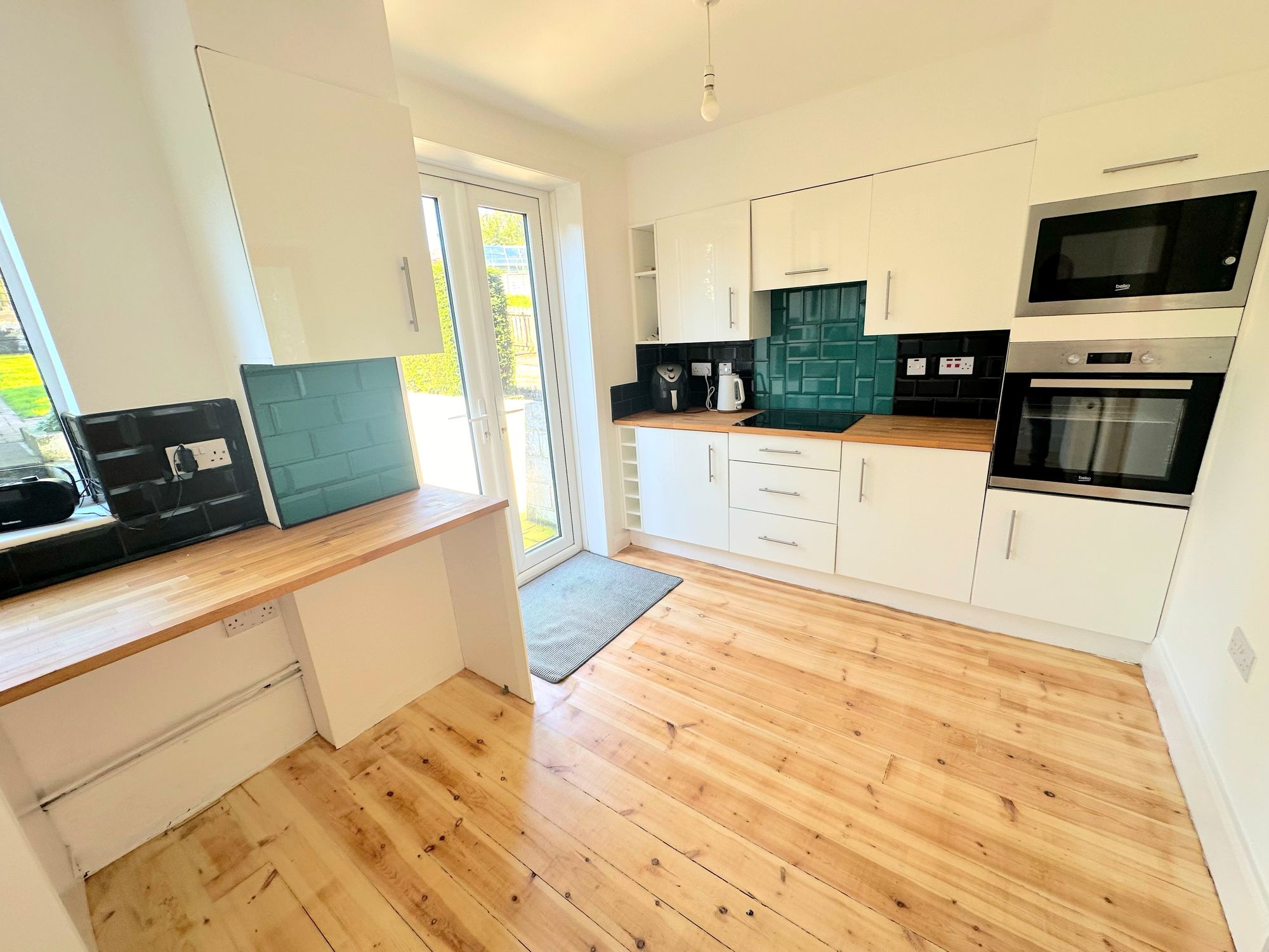 2 bed mid-terraced house for sale in Westcliffe Drive, Halifax  - Property Image 13