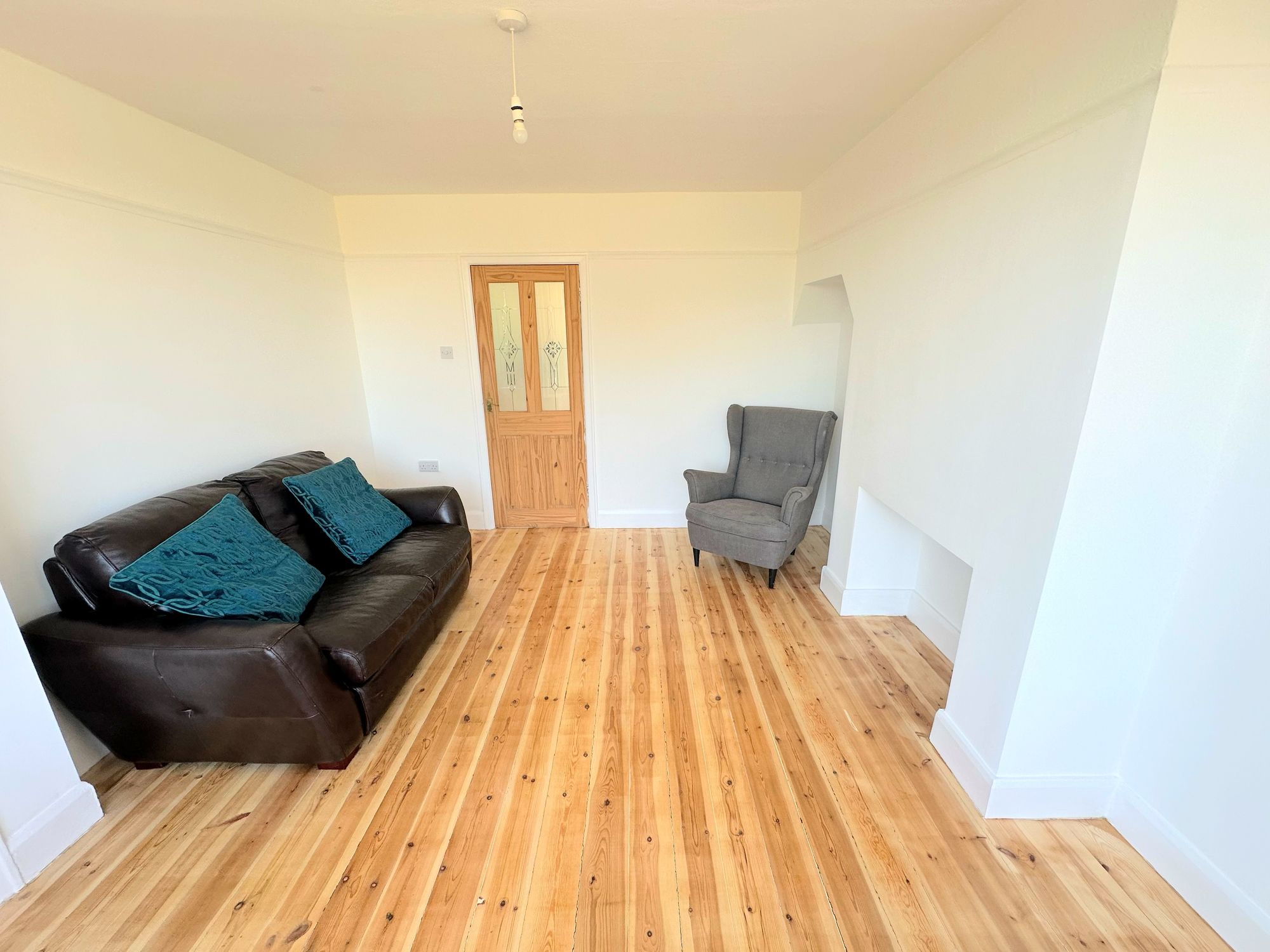 2 bed mid-terraced house for sale in Westcliffe Drive, Halifax  - Property Image 9