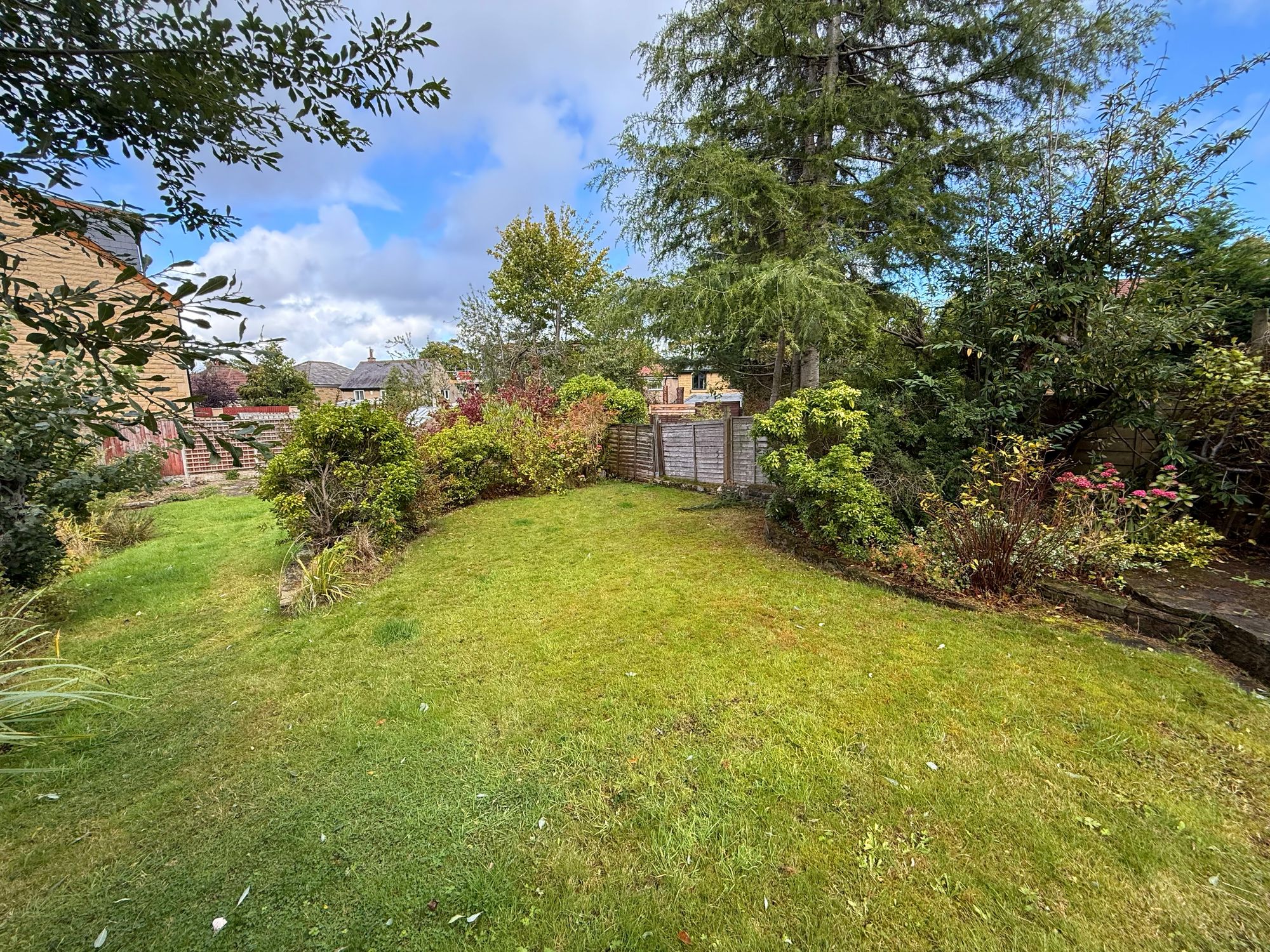 4 bed semi-detached house for sale in Haworth Road, Bradford 3