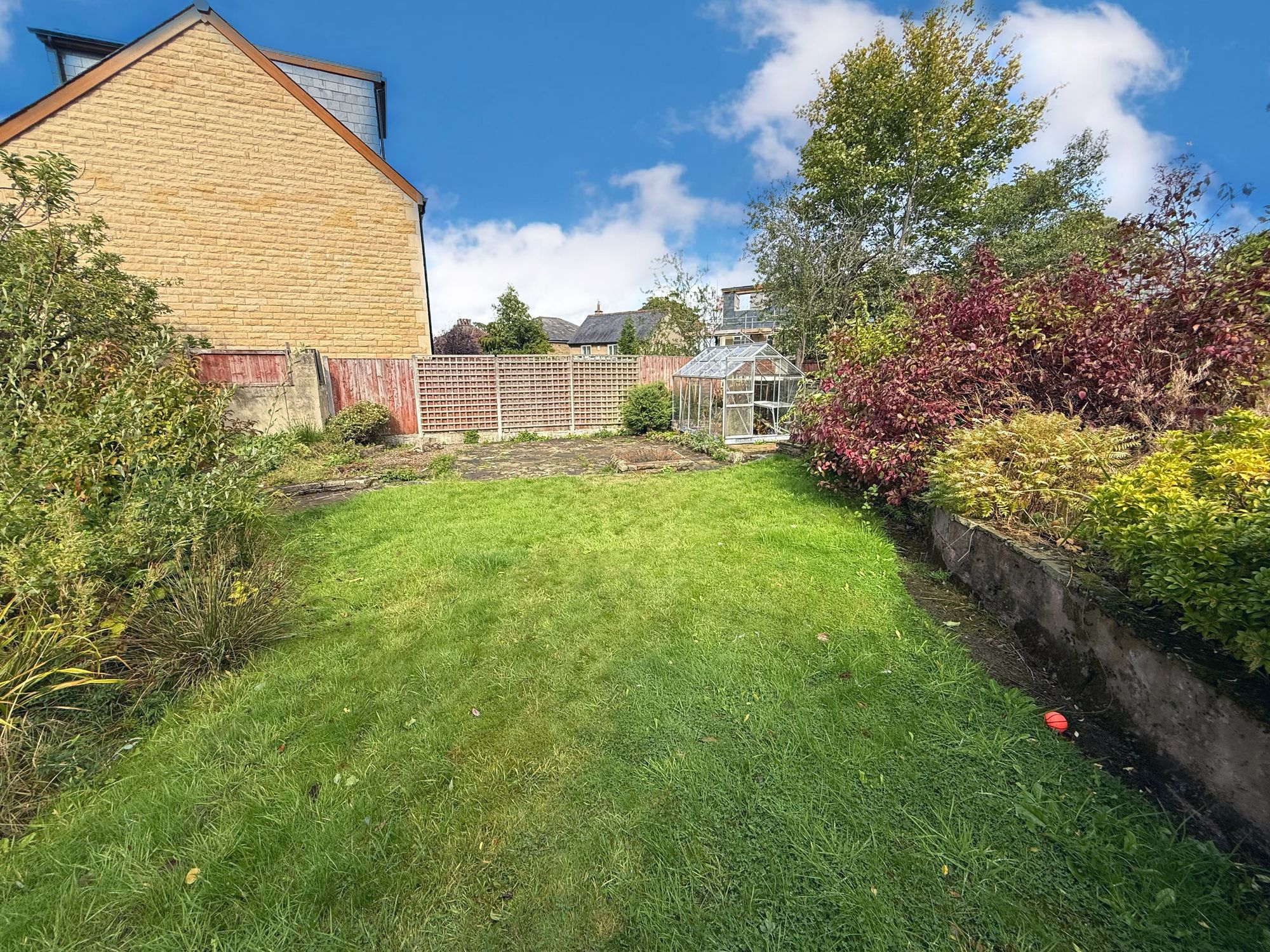 4 bed semi-detached house for sale in Haworth Road, Bradford 27