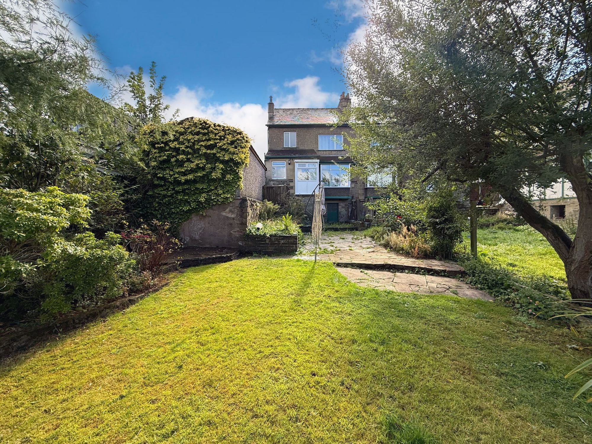 4 bed semi-detached house for sale in Haworth Road, Bradford 24