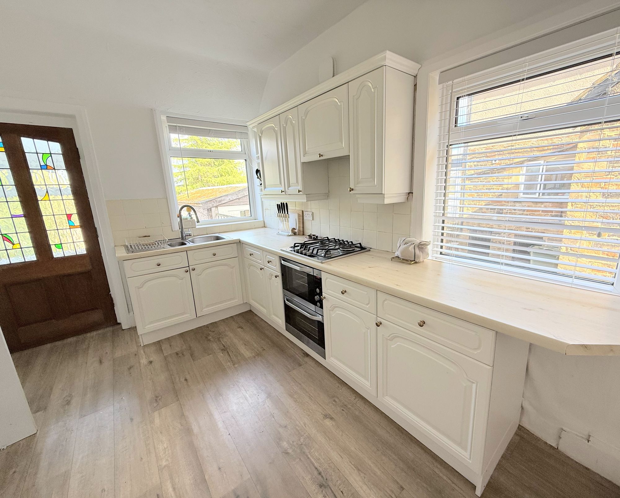 4 bed semi-detached house for sale in Haworth Road, Bradford 12