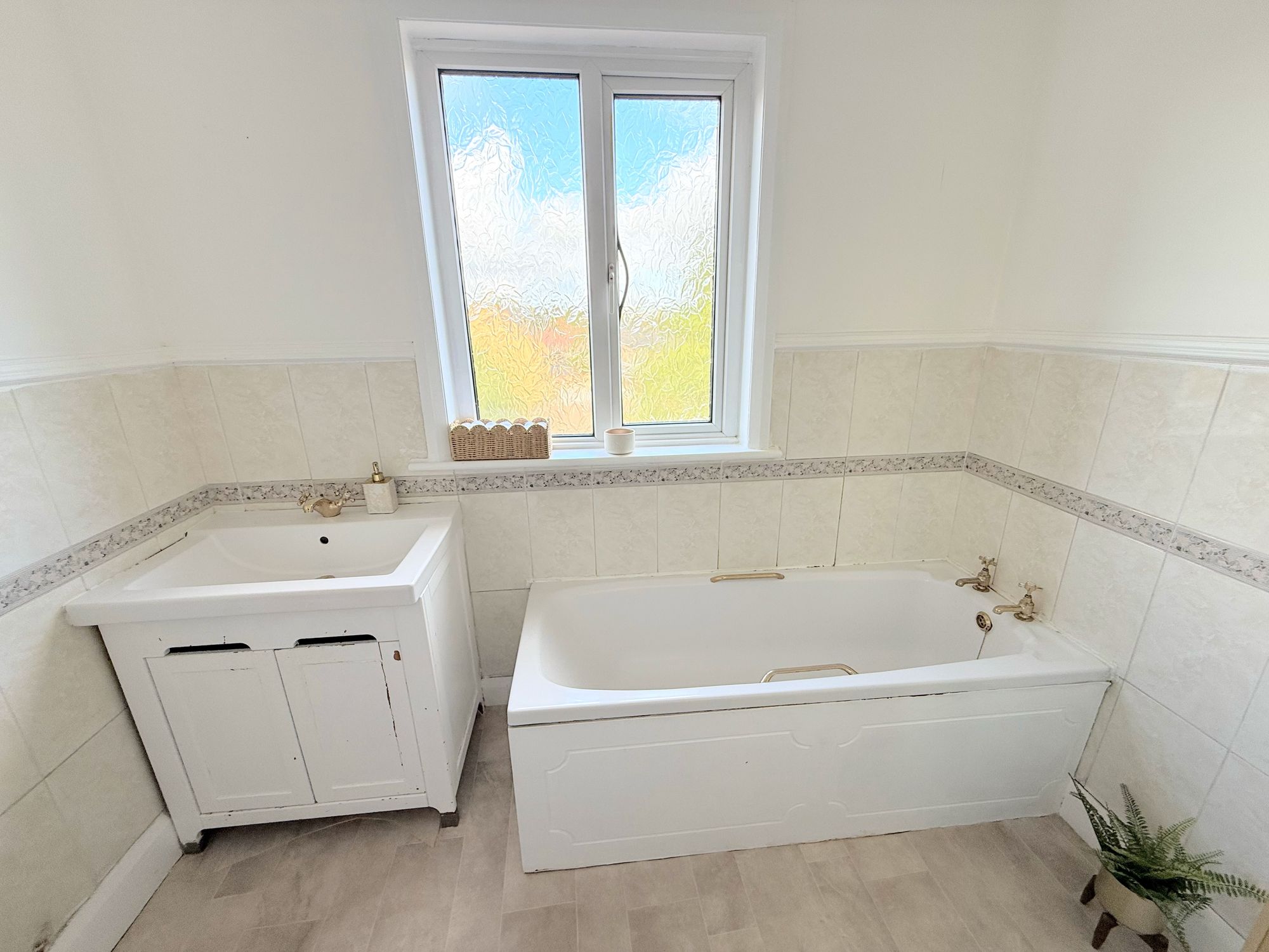 4 bed semi-detached house for sale in Haworth Road, Bradford 23
