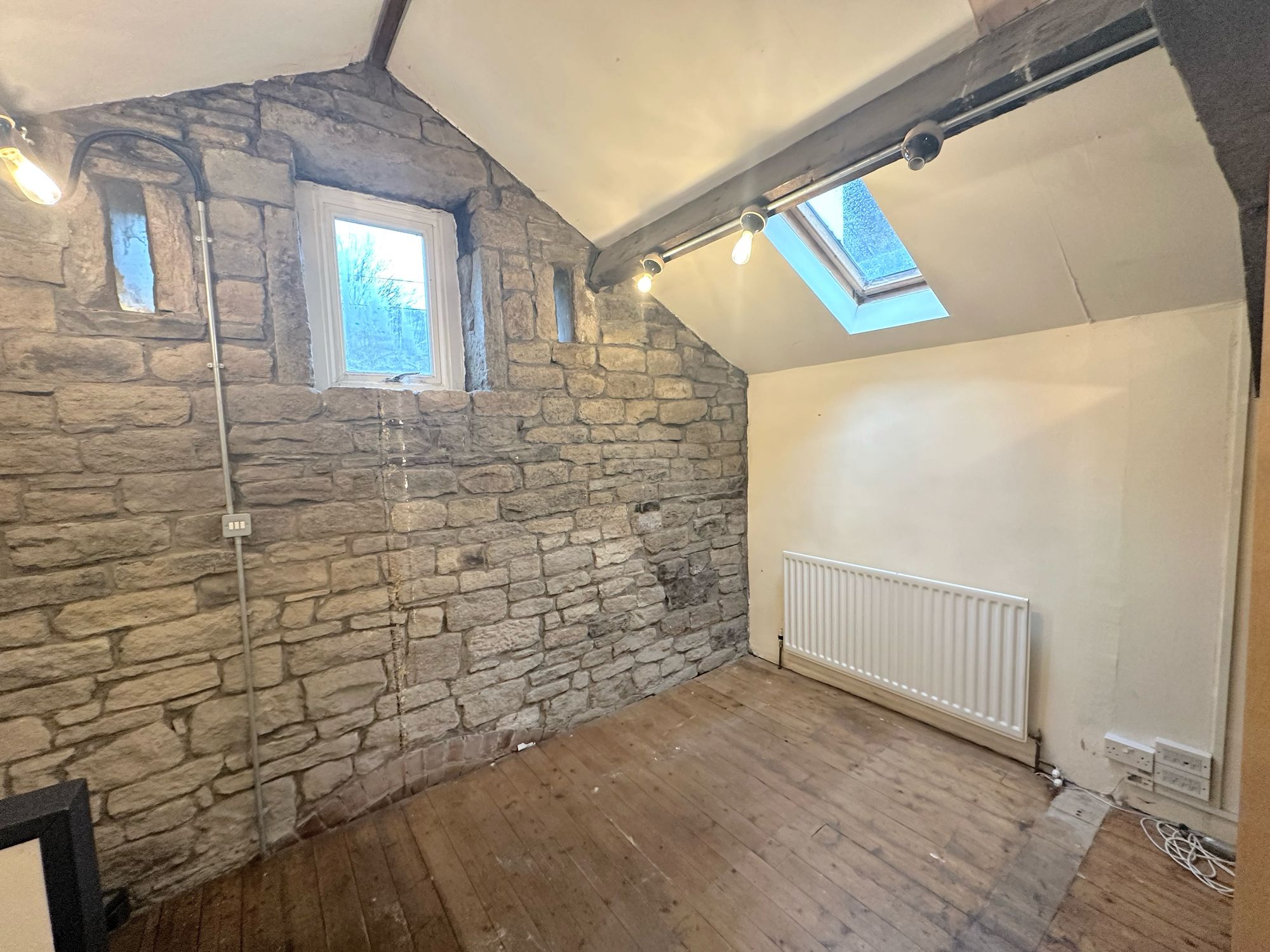 To rent in King Street, Hebden Bridge 15