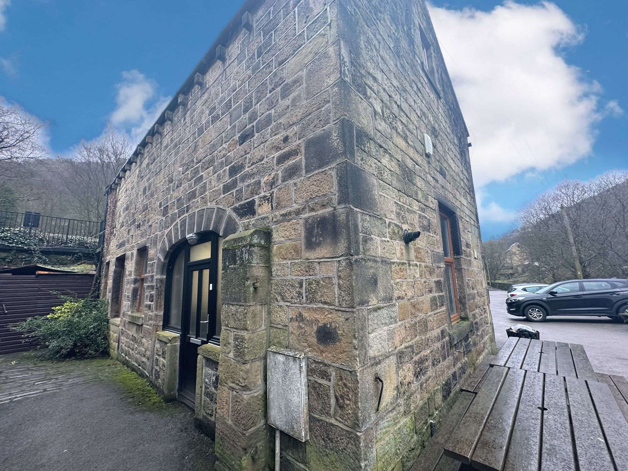 To rent in King Street, Hebden Bridge 5