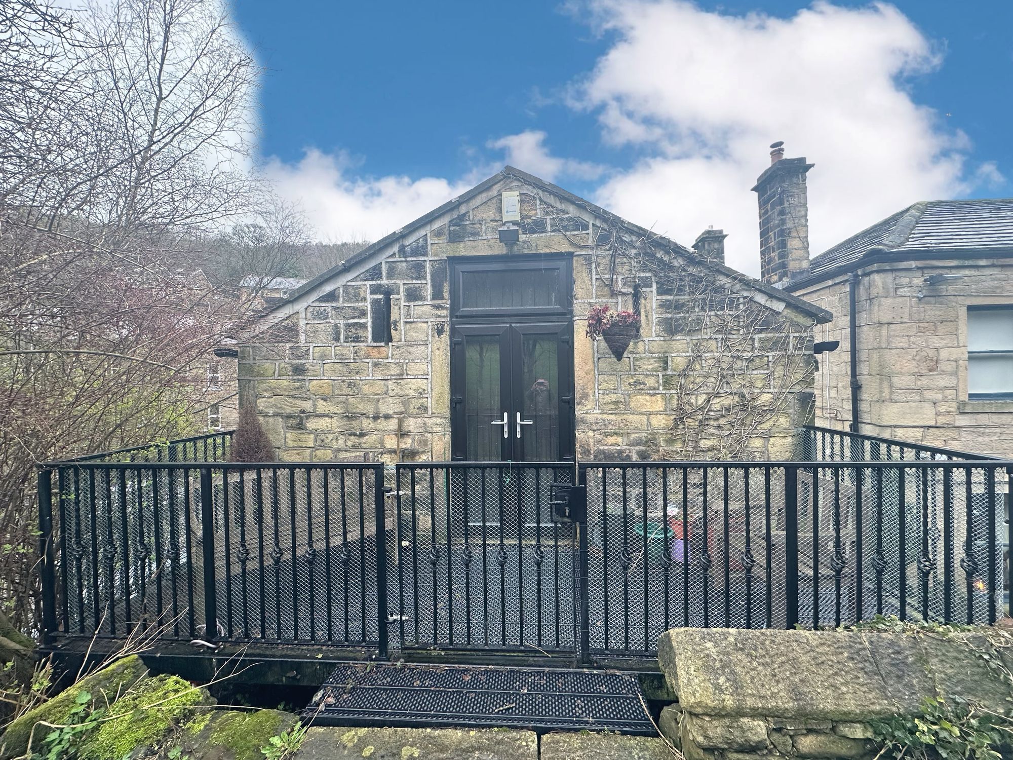 To rent in King Street, Hebden Bridge 0