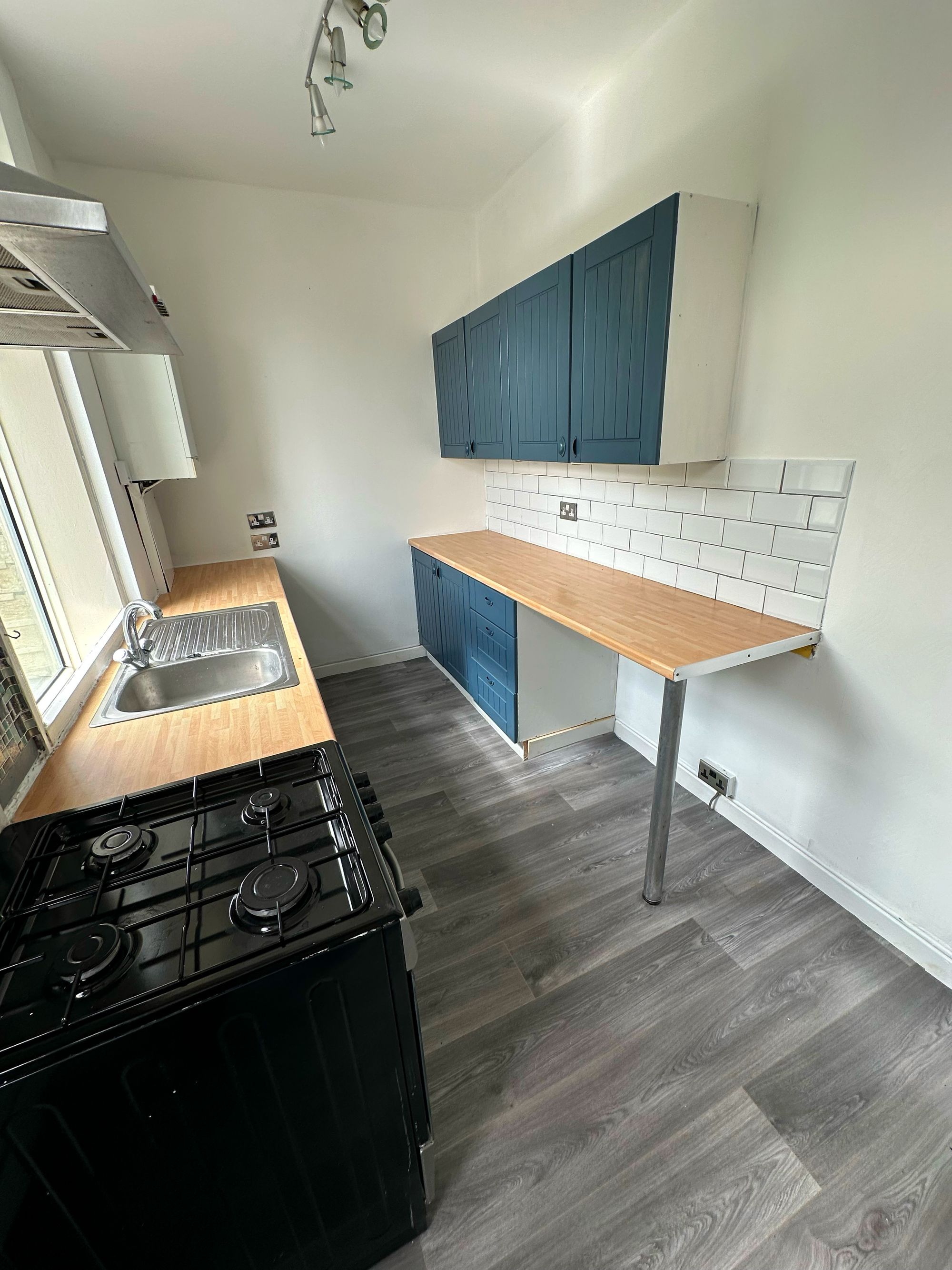 3 bed mid-terraced house to rent in Palm Street, Halifax  - Property Image 9