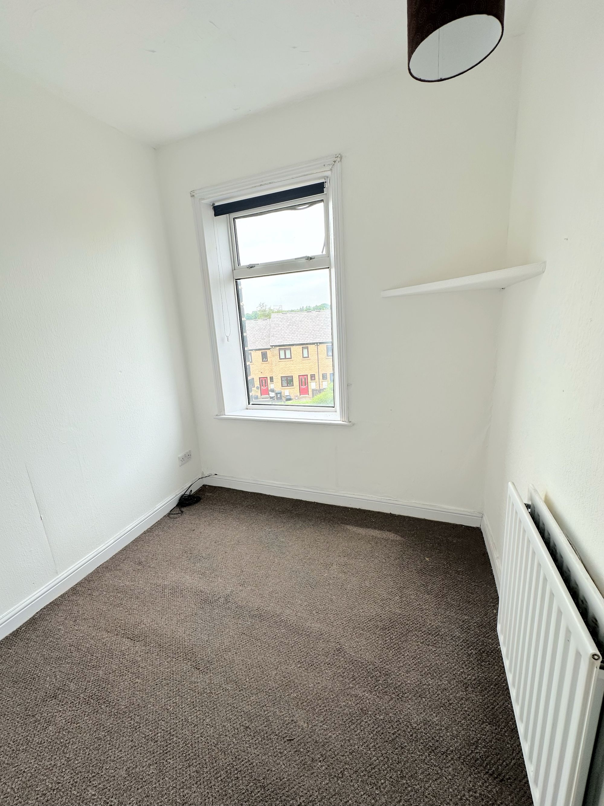 3 bed mid-terraced house to rent in Palm Street, Halifax  - Property Image 11