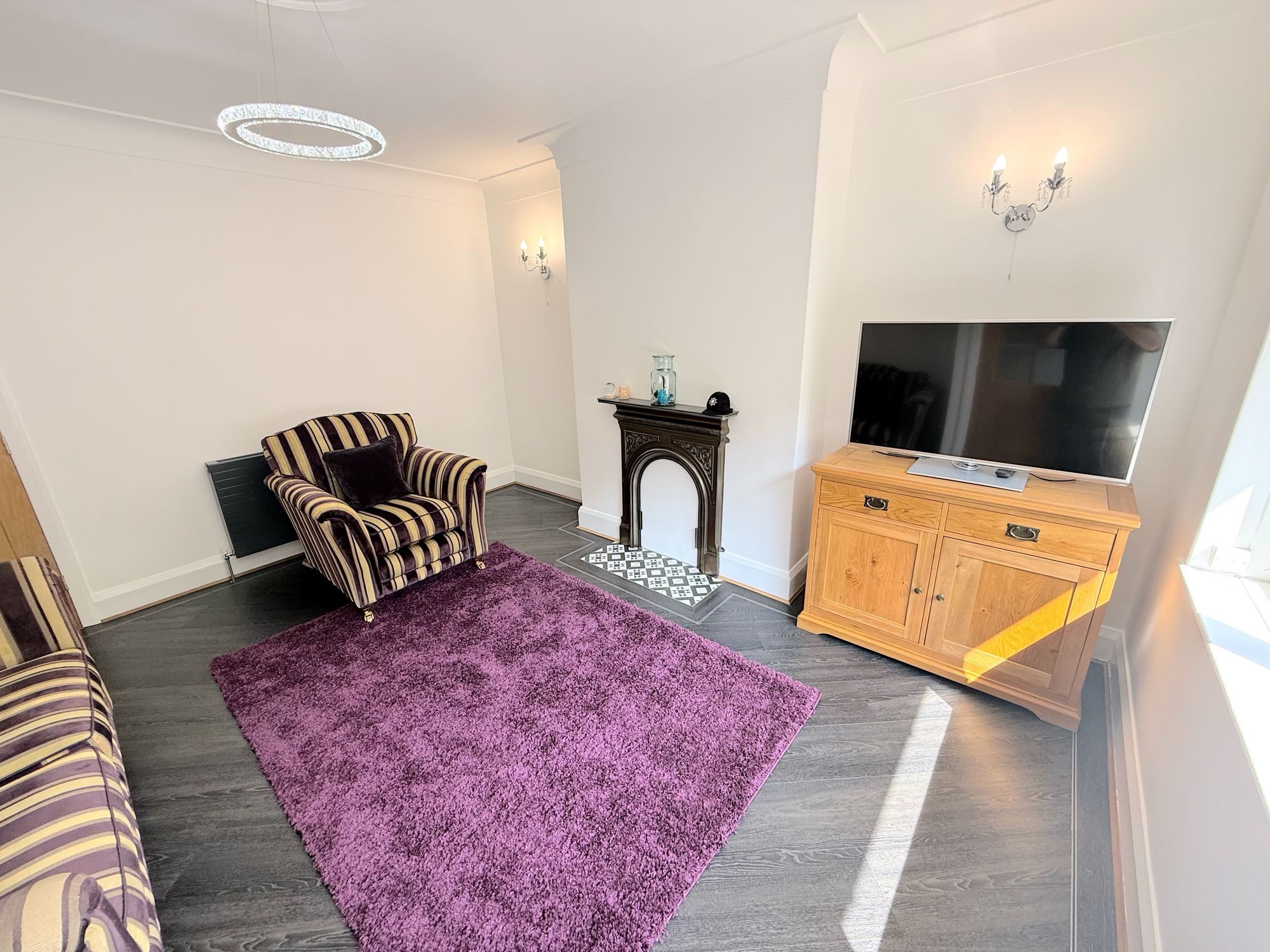 2 bed mid-terraced house for sale in Woodside Grove, Halifax  - Property Image 3