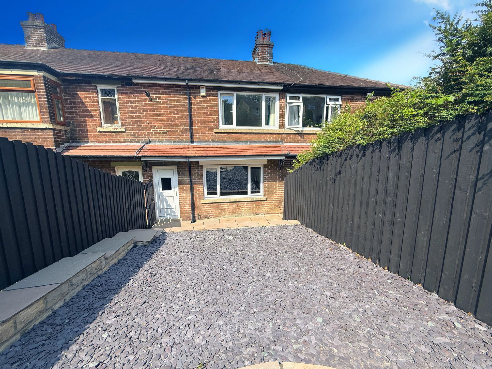 2 bed mid-terraced house for sale in Woodside Grove, Halifax  - Property Image 5