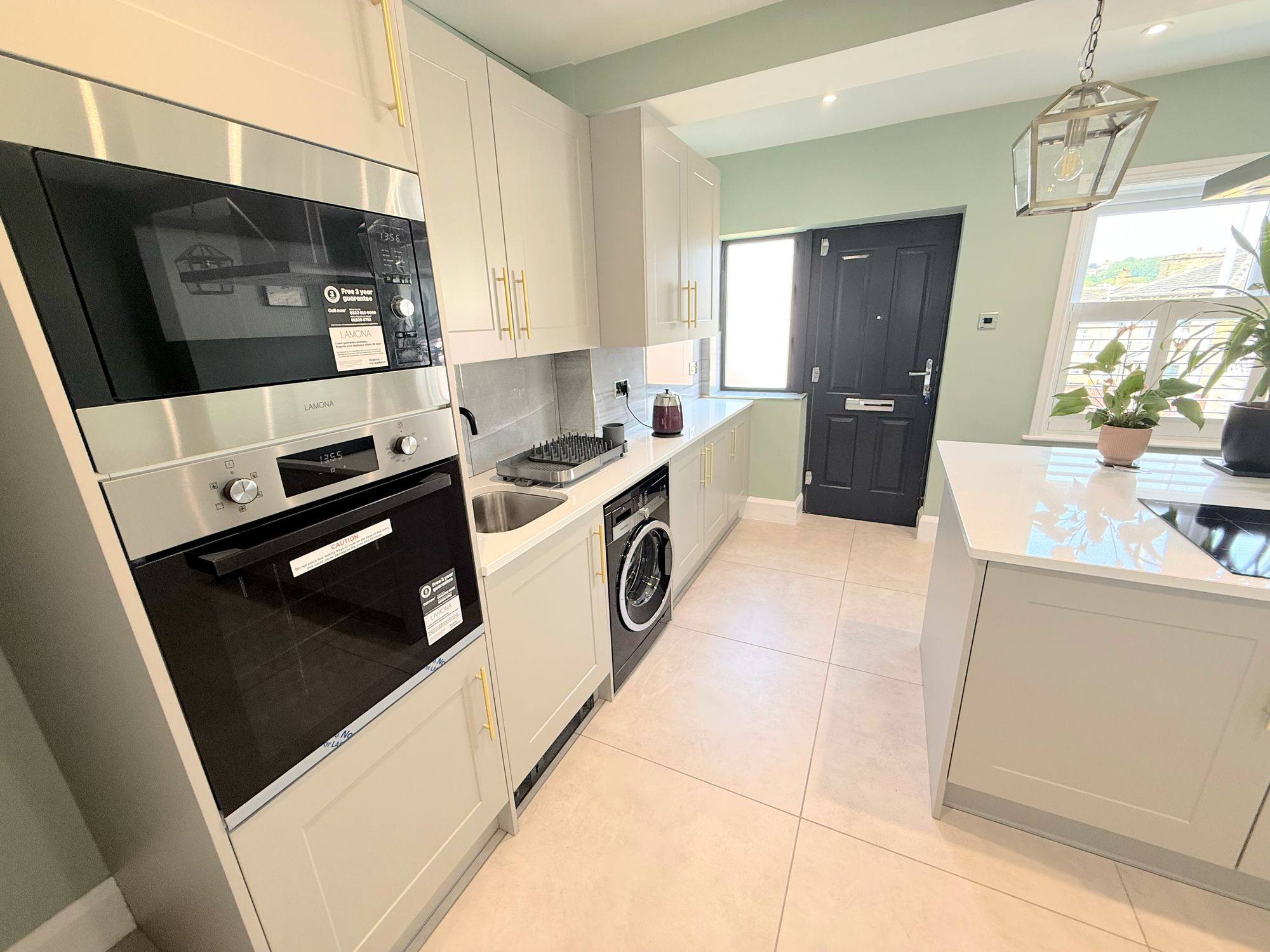 2 bed mid-terraced house for sale in Woodside Grove, Halifax  - Property Image 18