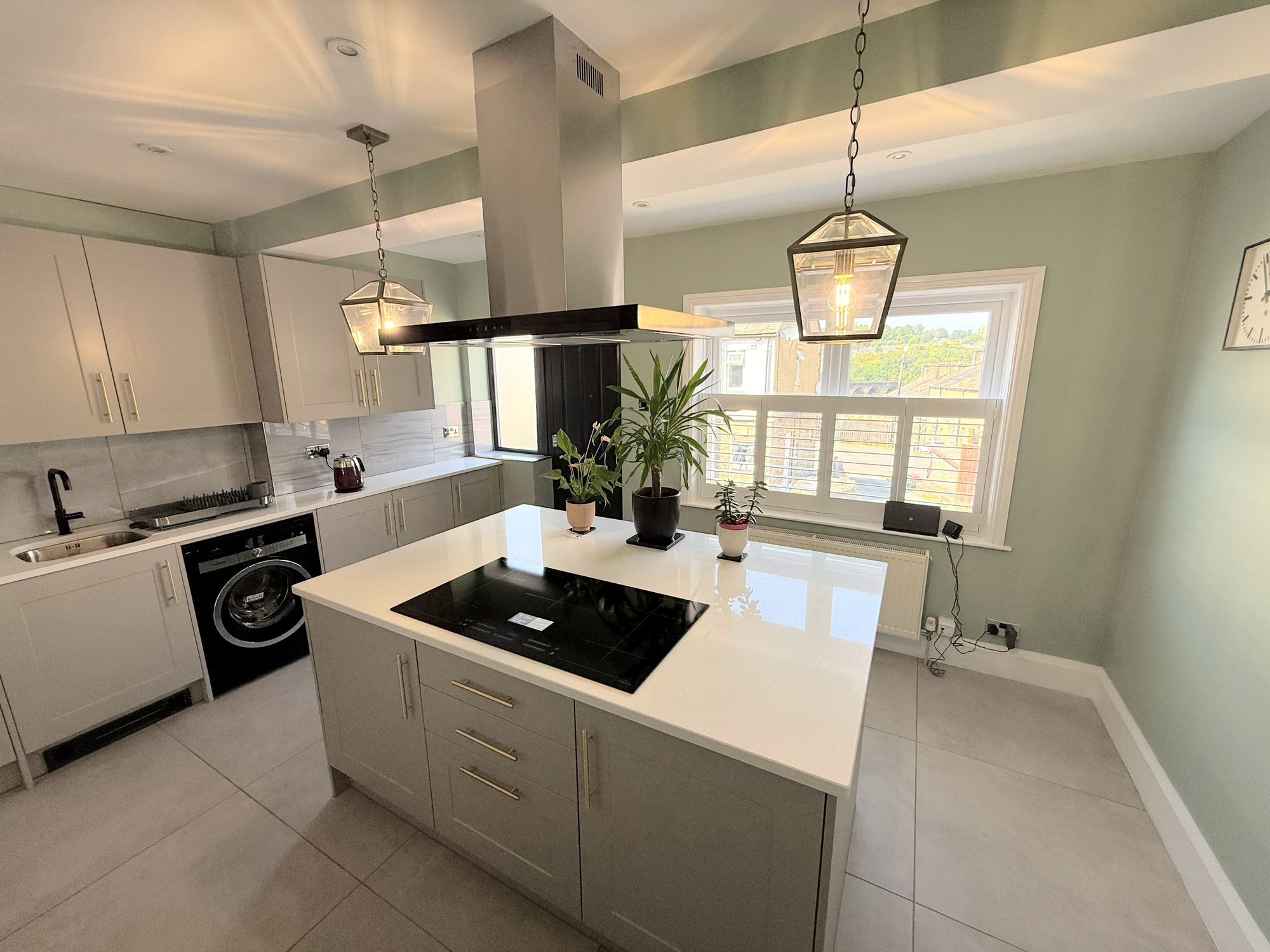 2 bed mid-terraced house for sale in Woodside Grove, Halifax  - Property Image 13