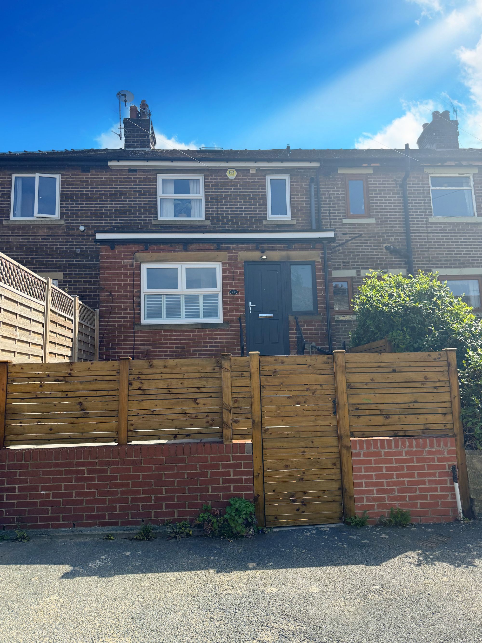 2 bed mid-terraced house for sale in Woodside Grove, Halifax  - Property Image 43