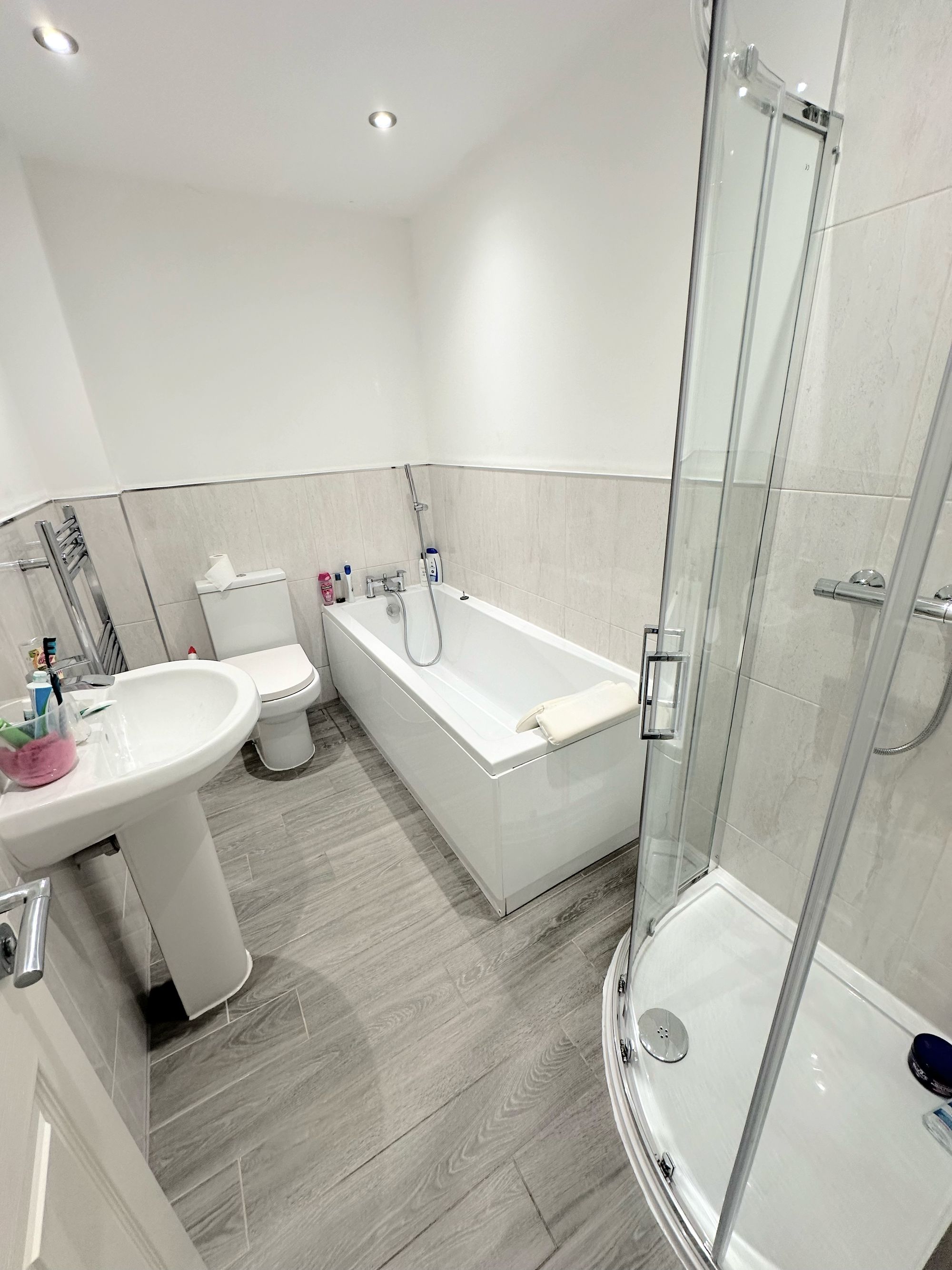 3 bed end of terrace house for sale in Woodlands Road, Halifax  - Property Image 16