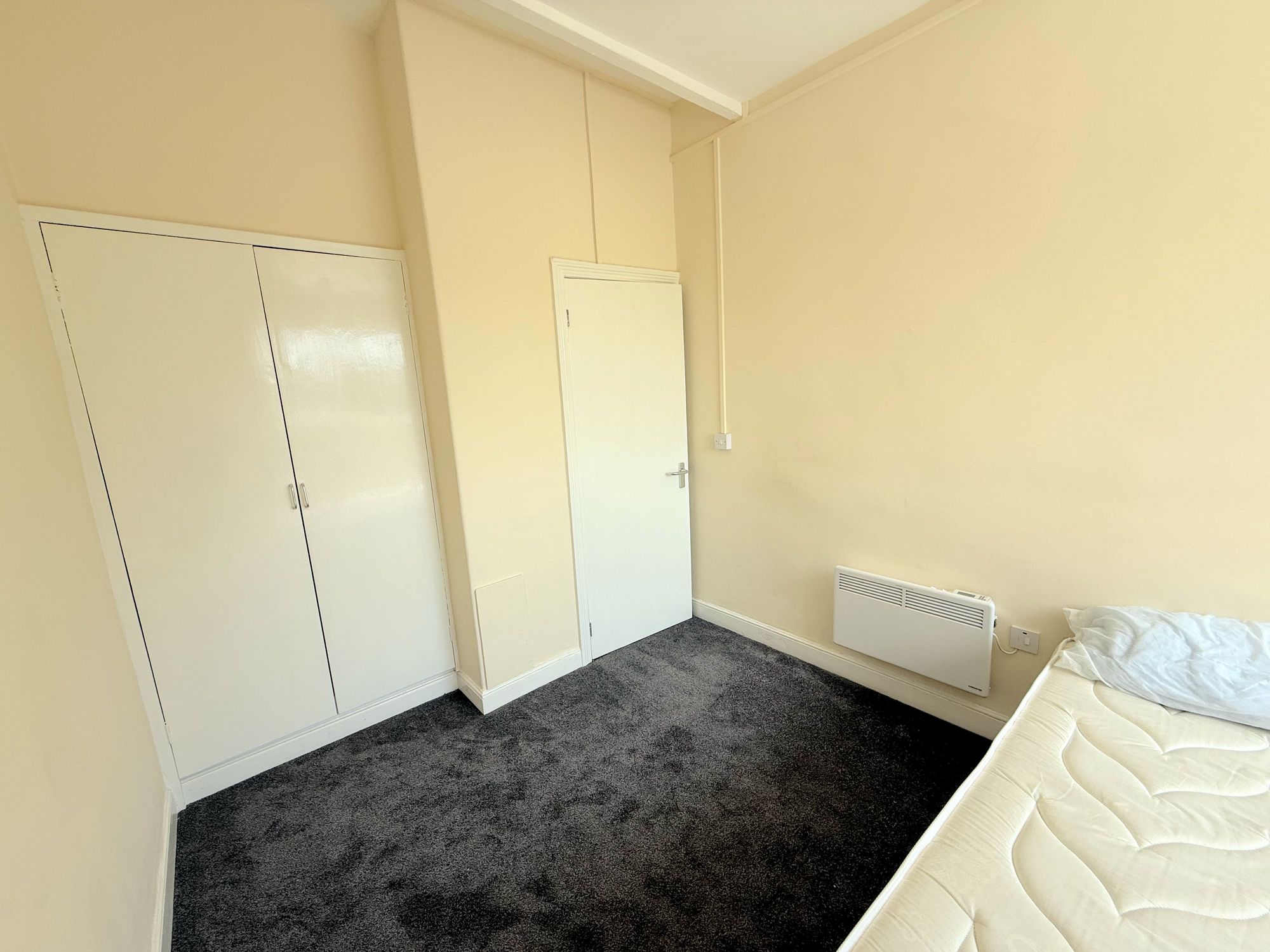 House share to rent in Heath Crescent, Halifax  - Property Image 14
