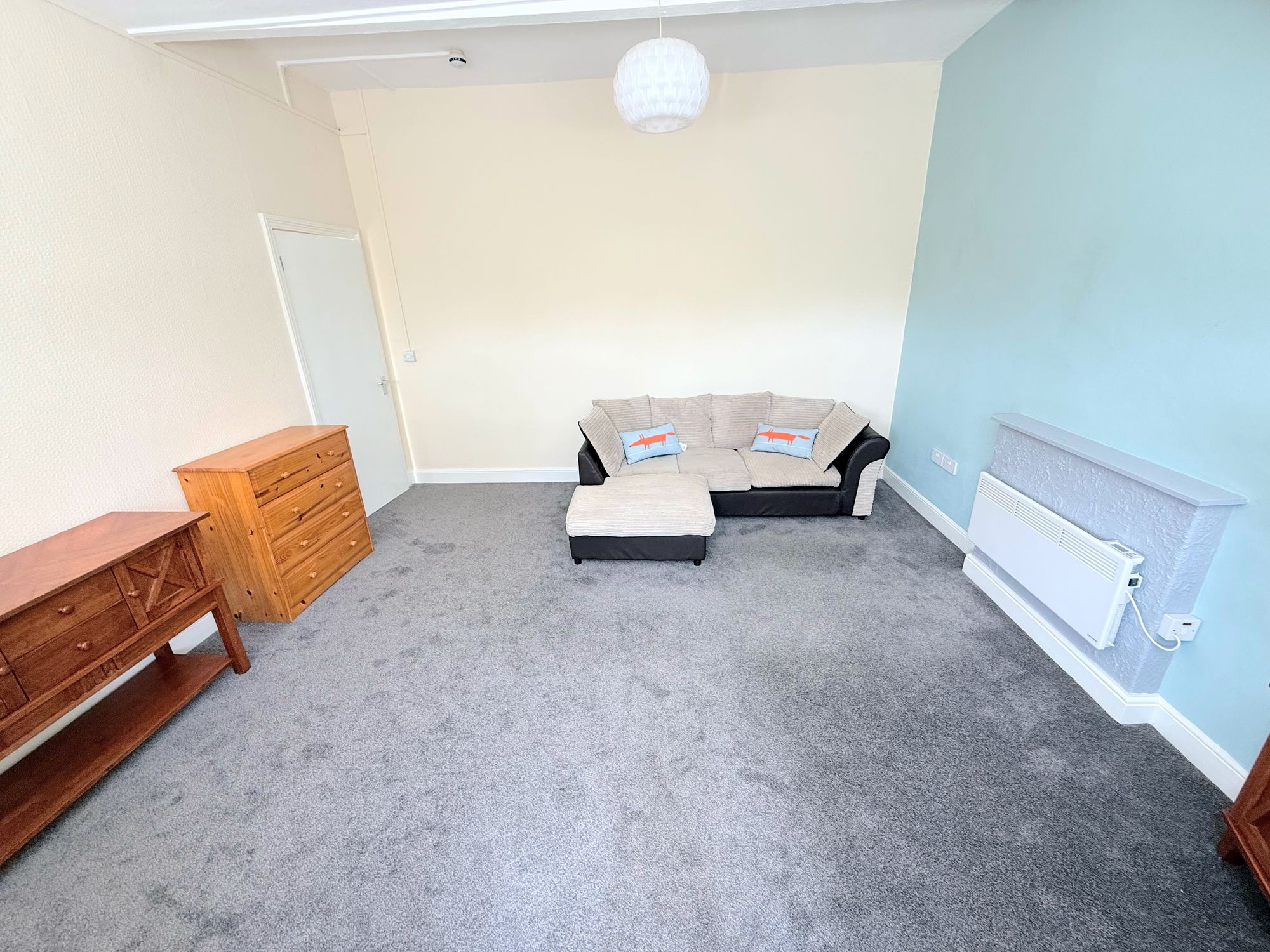 House share to rent in Heath Crescent, Halifax  - Property Image 2