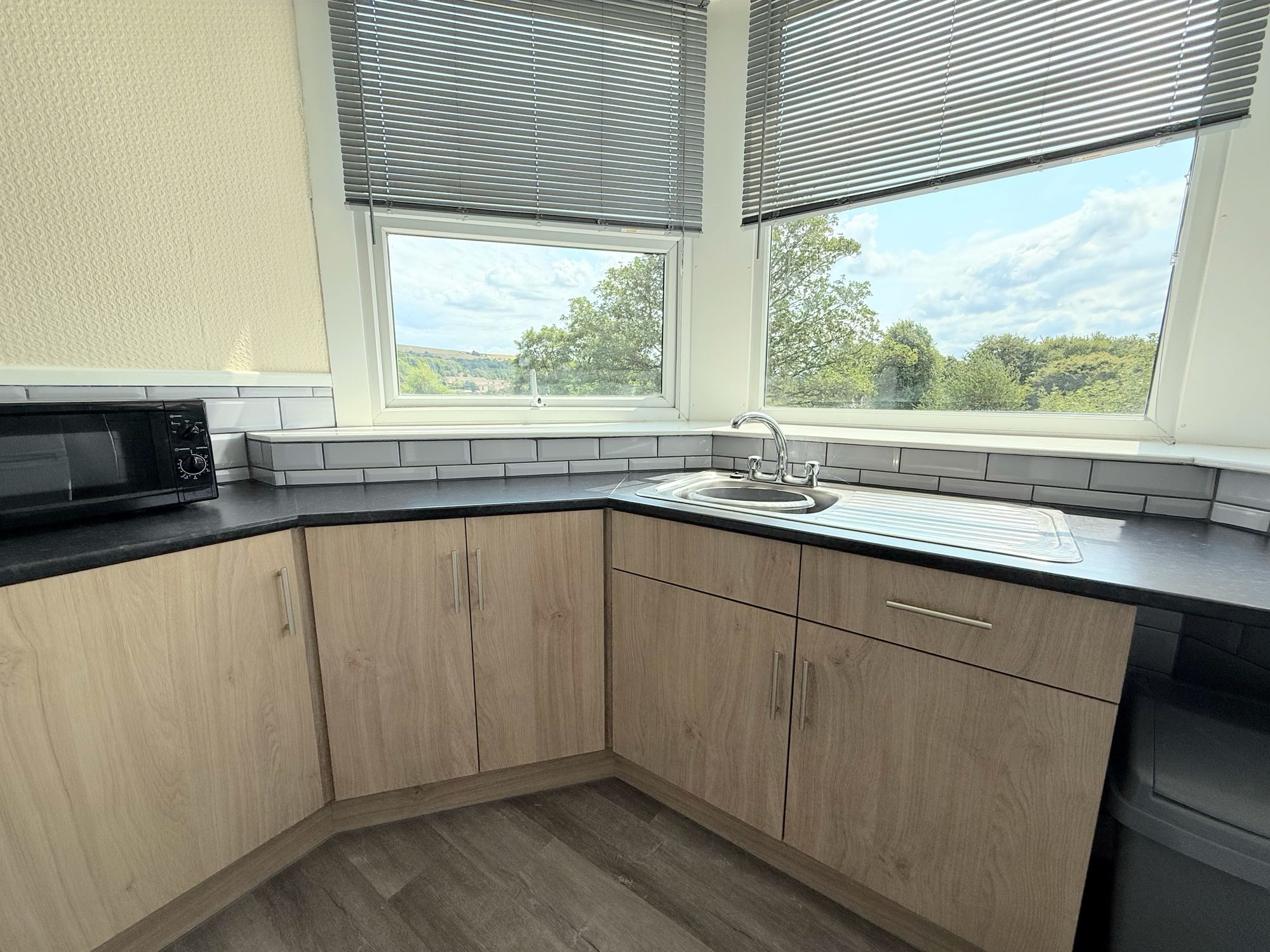 House share to rent in Heath Crescent, Halifax  - Property Image 11
