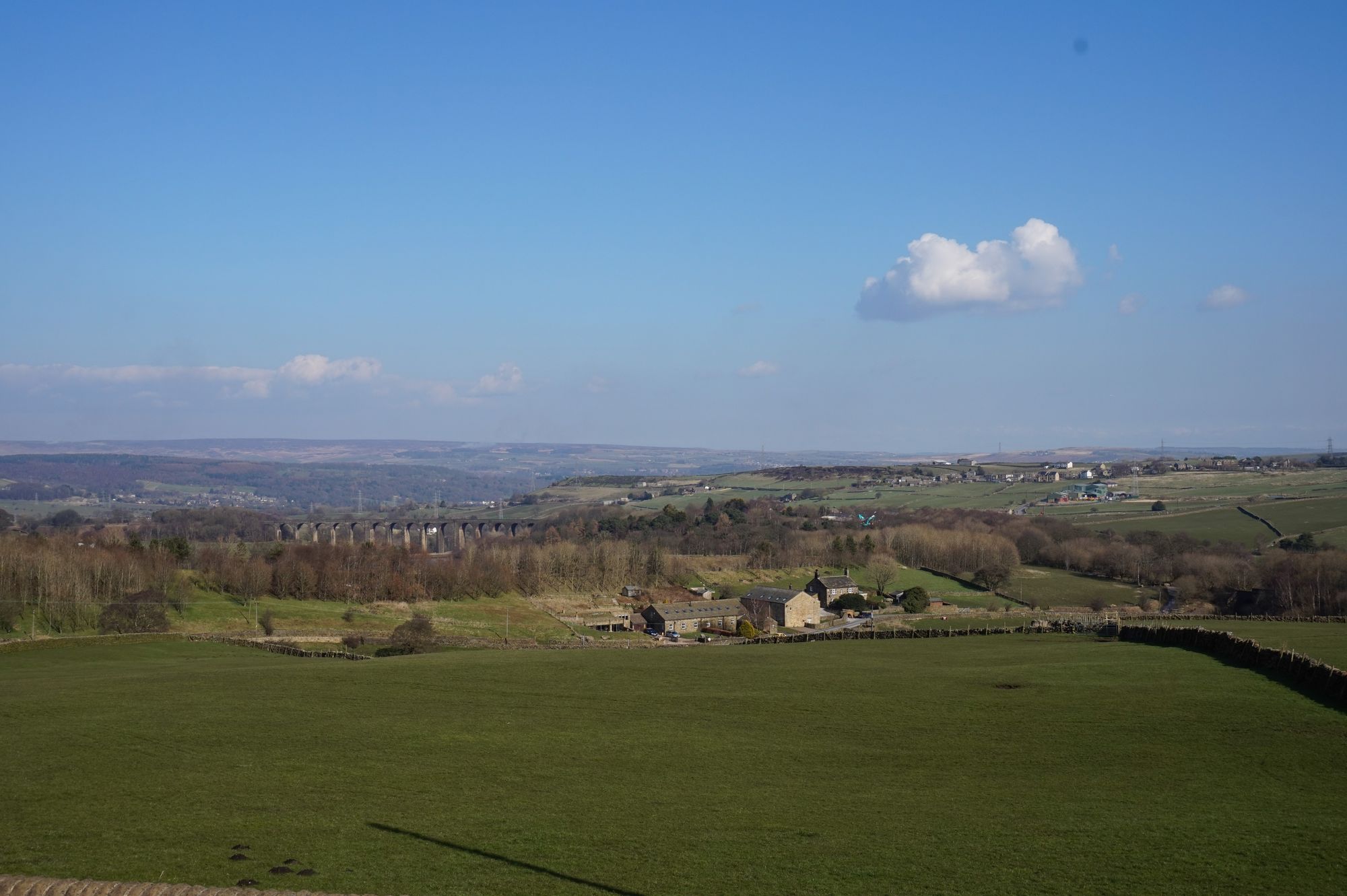 2 bed mid-terraced house to rent in Sunny Dale, Bradford  - Property Image 8