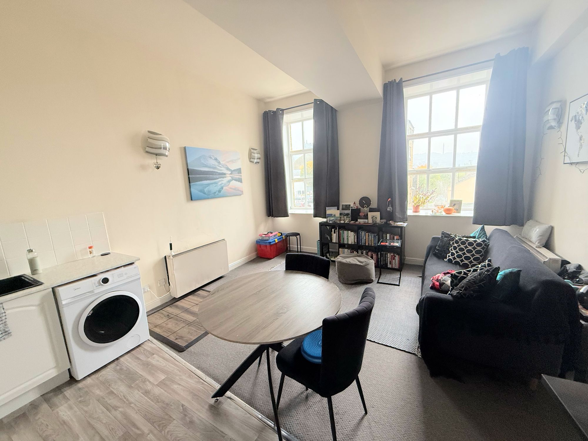 2 bed apartment for sale in Wharf Street, Sowerby Bridge  - Property Image 3