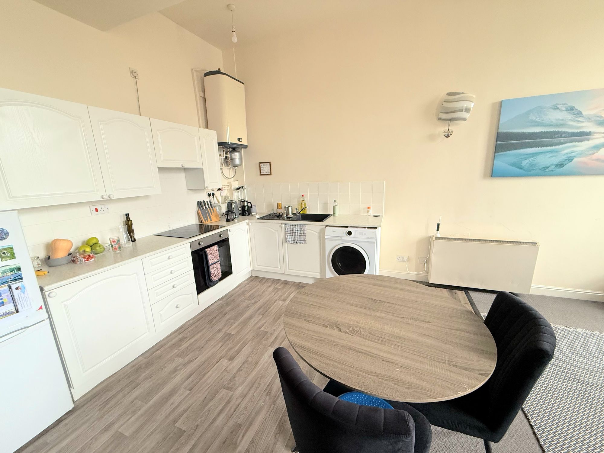 2 bed apartment for sale in Wharf Street, Sowerby Bridge  - Property Image 2
