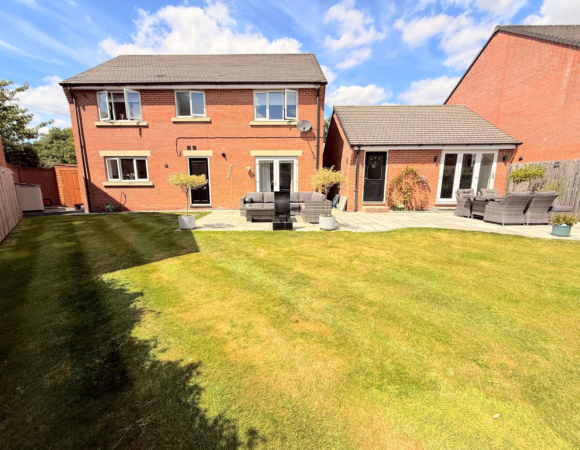 4 bed detached house for sale in Amelia Stewart Lane, Leeds  - Property Image 38