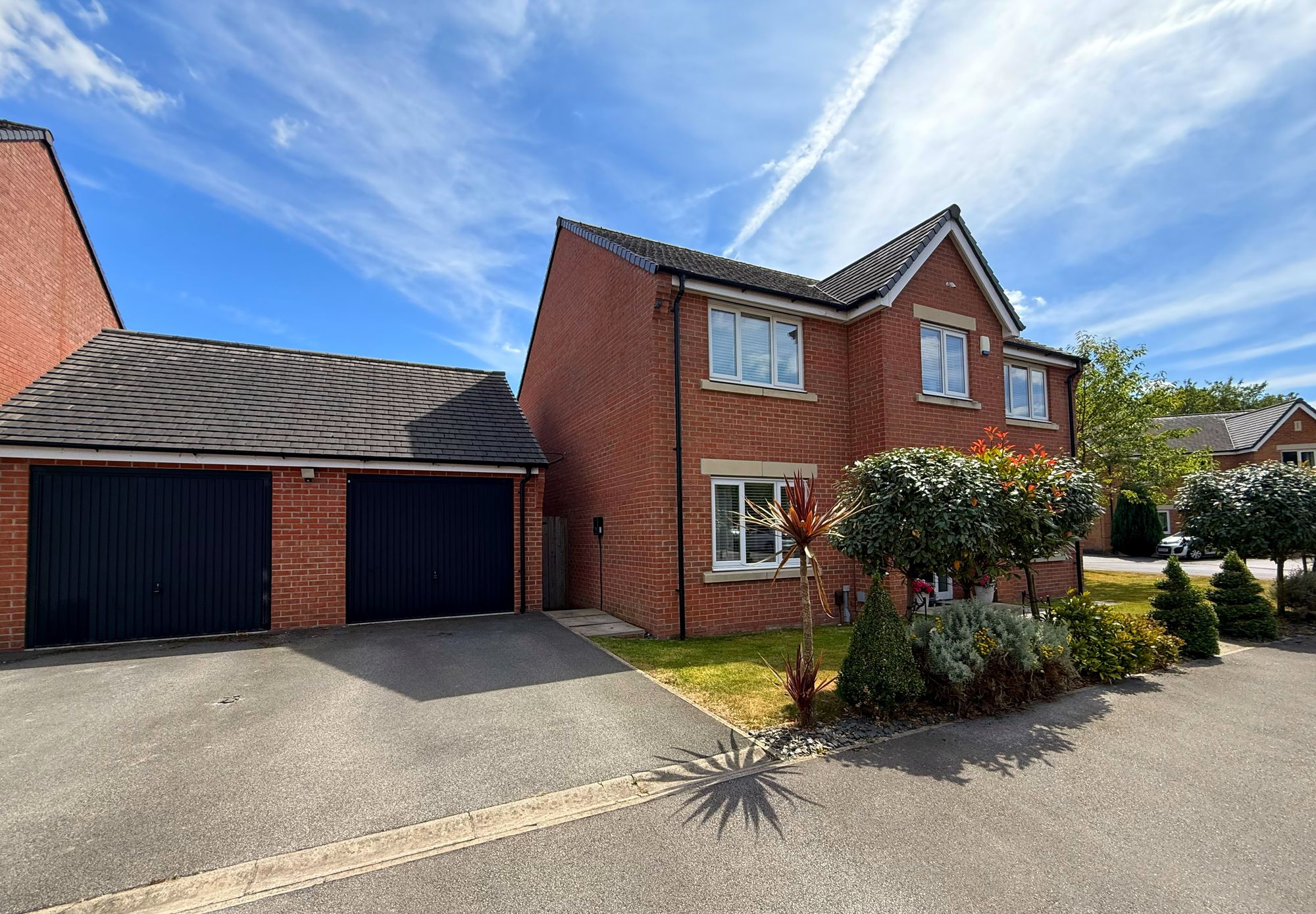 4 bed detached house for sale in Amelia Stewart Lane, Leeds  - Property Image 6