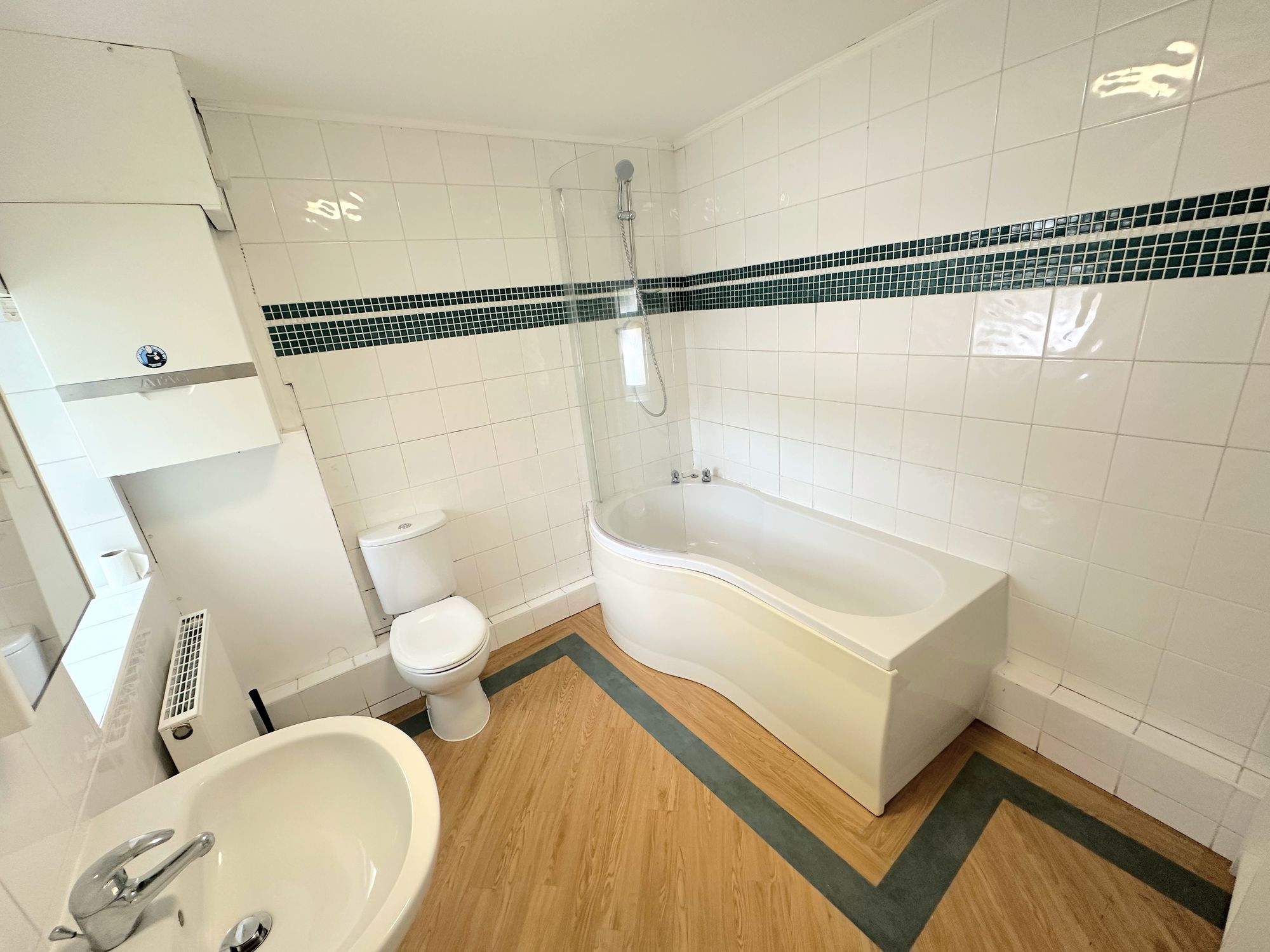 2 bed flat to rent in Savile Park Street, Halifax  - Property Image 11