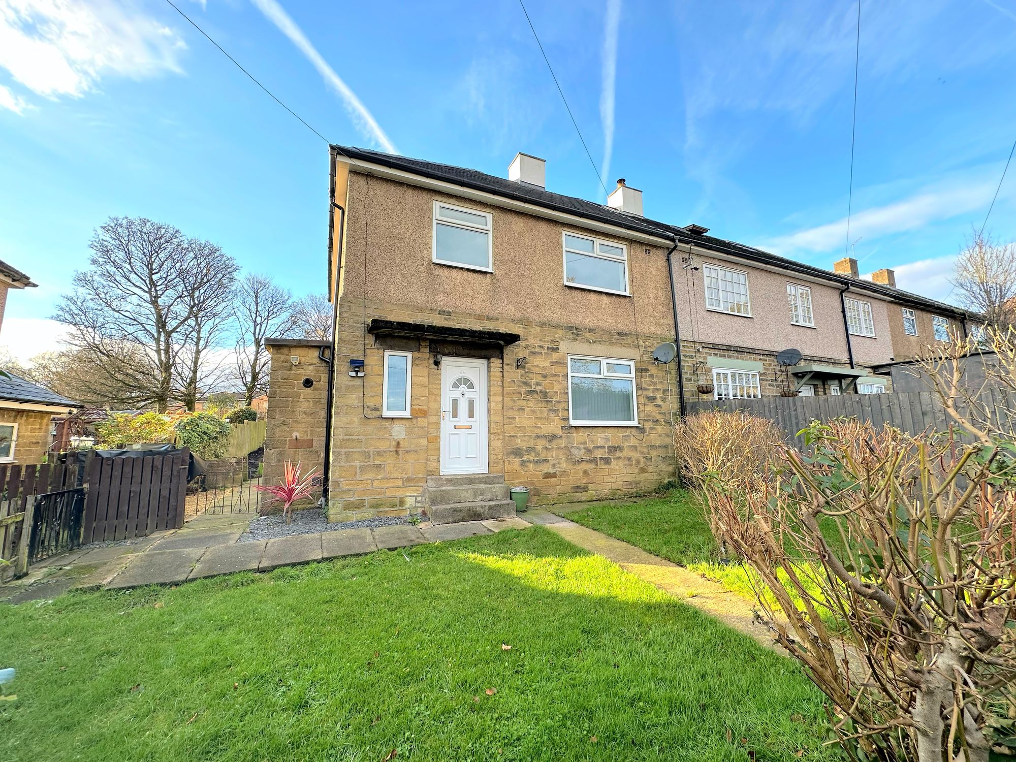 3 bed semi-detached house to rent in Dean Lane, Sowerby Bridge  - Property Image 1