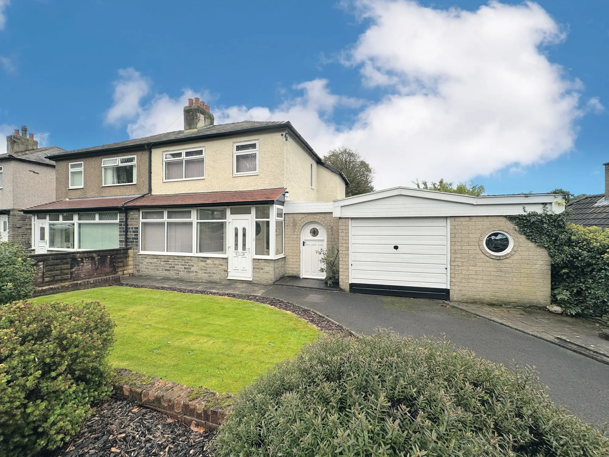 3 bed semi-detached house for sale in Cousin Lane, Halifax  - Property Image 1