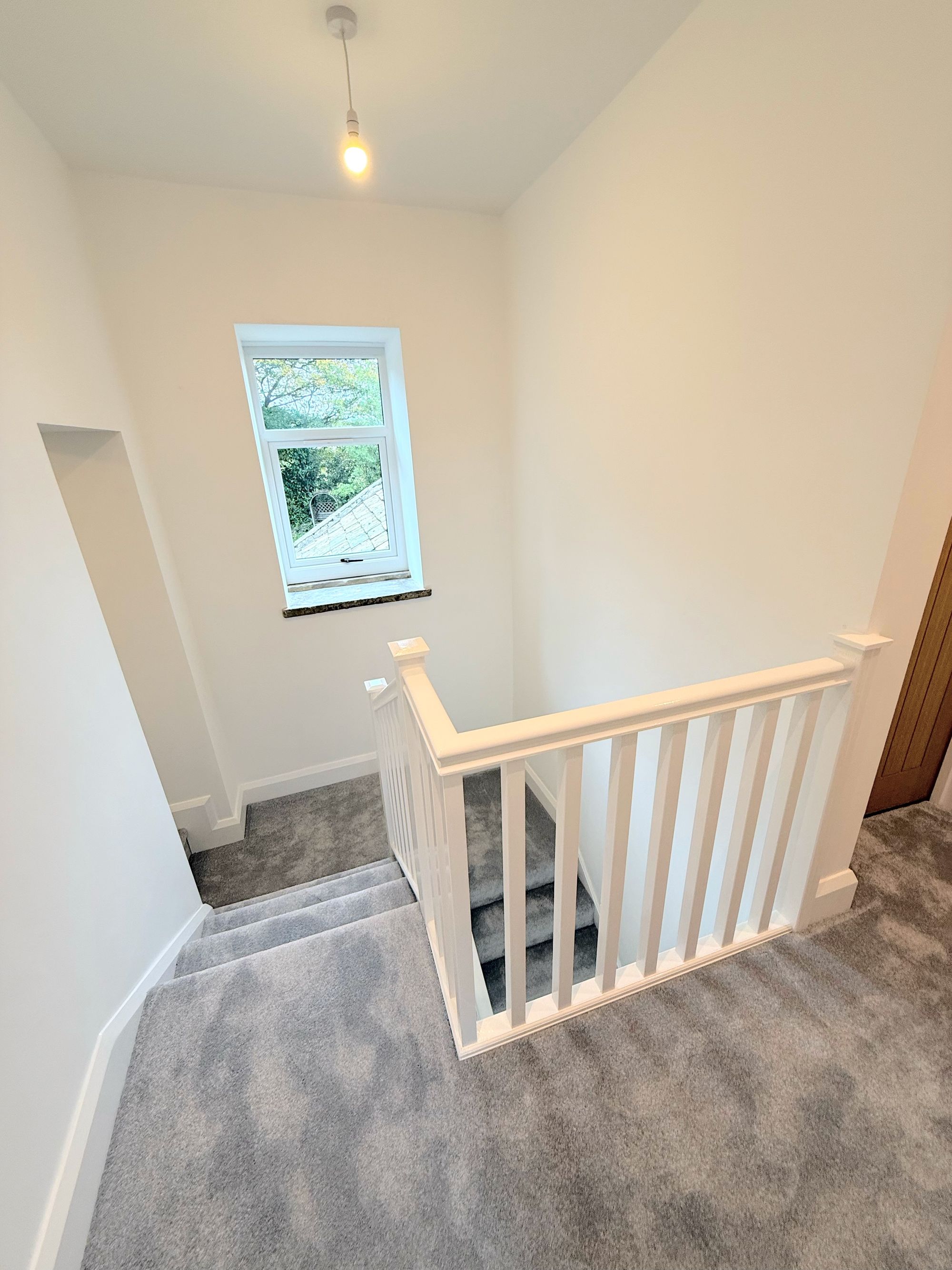 4 bed house for sale in Ovenden Wood, Halifax  - Property Image 17