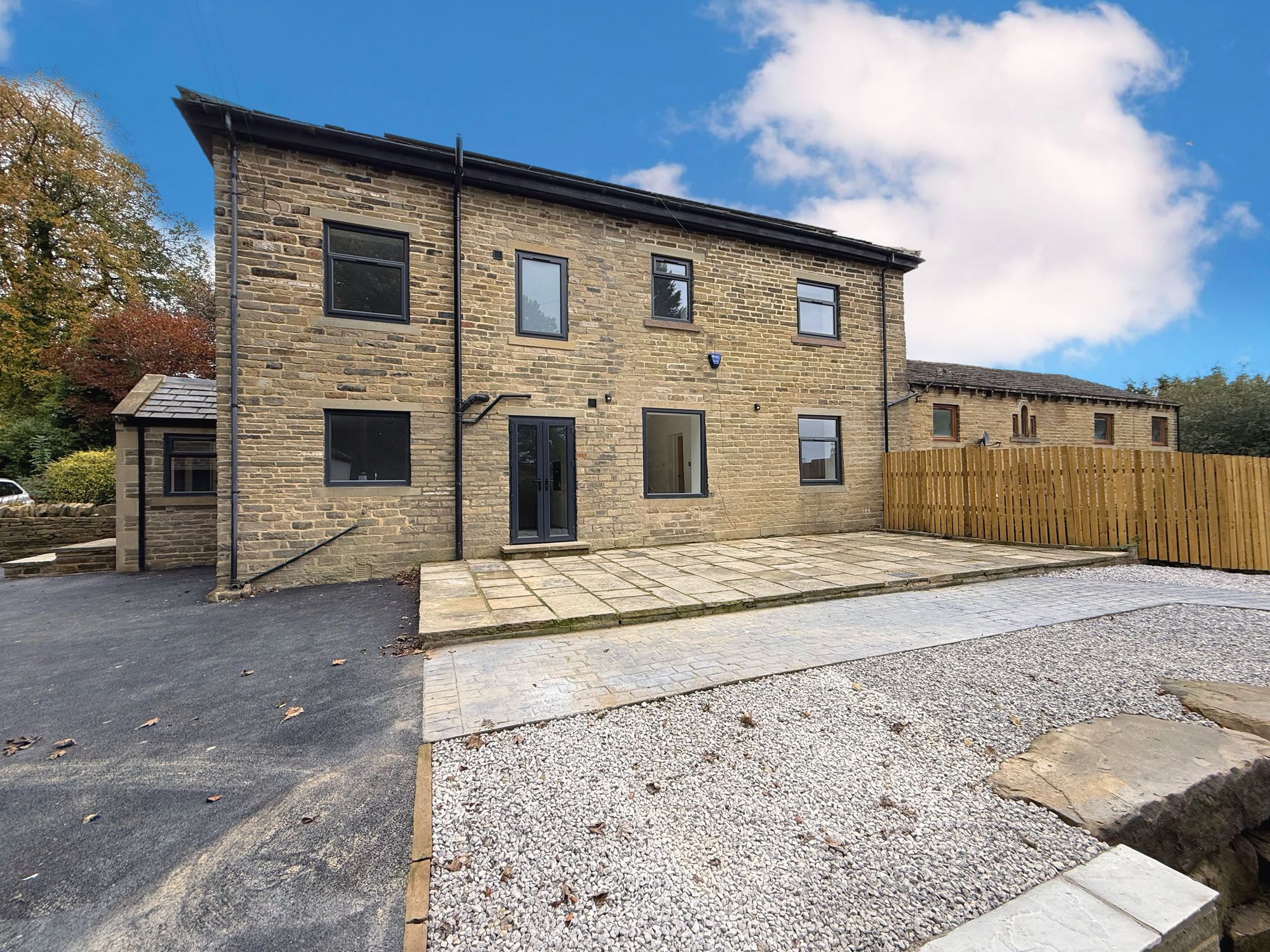 4 bed house for sale in Ovenden Wood, Halifax 33