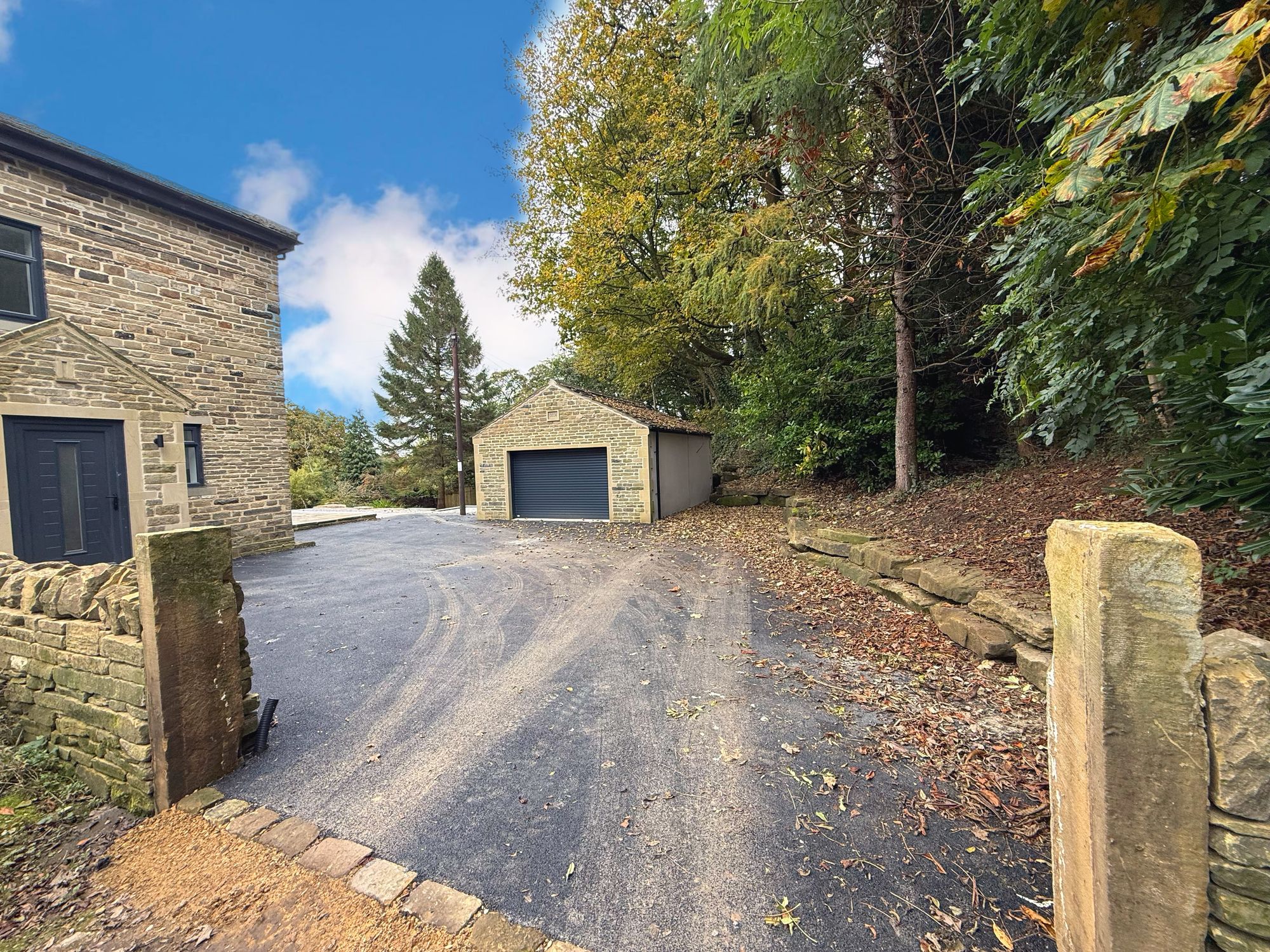 4 bed house for sale in Ovenden Wood, Halifax 31