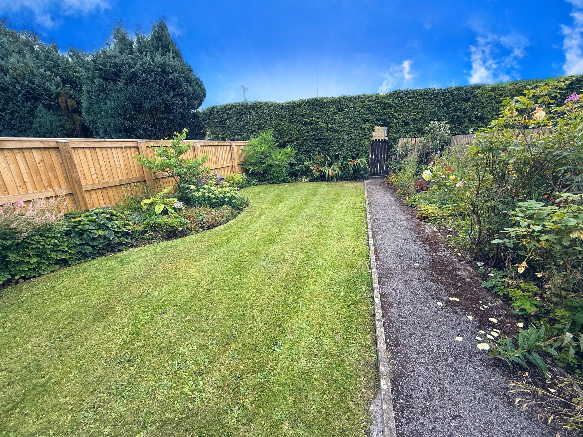 3 bed terraced house for sale in Clough Lane, Halifax  - Property Image 32