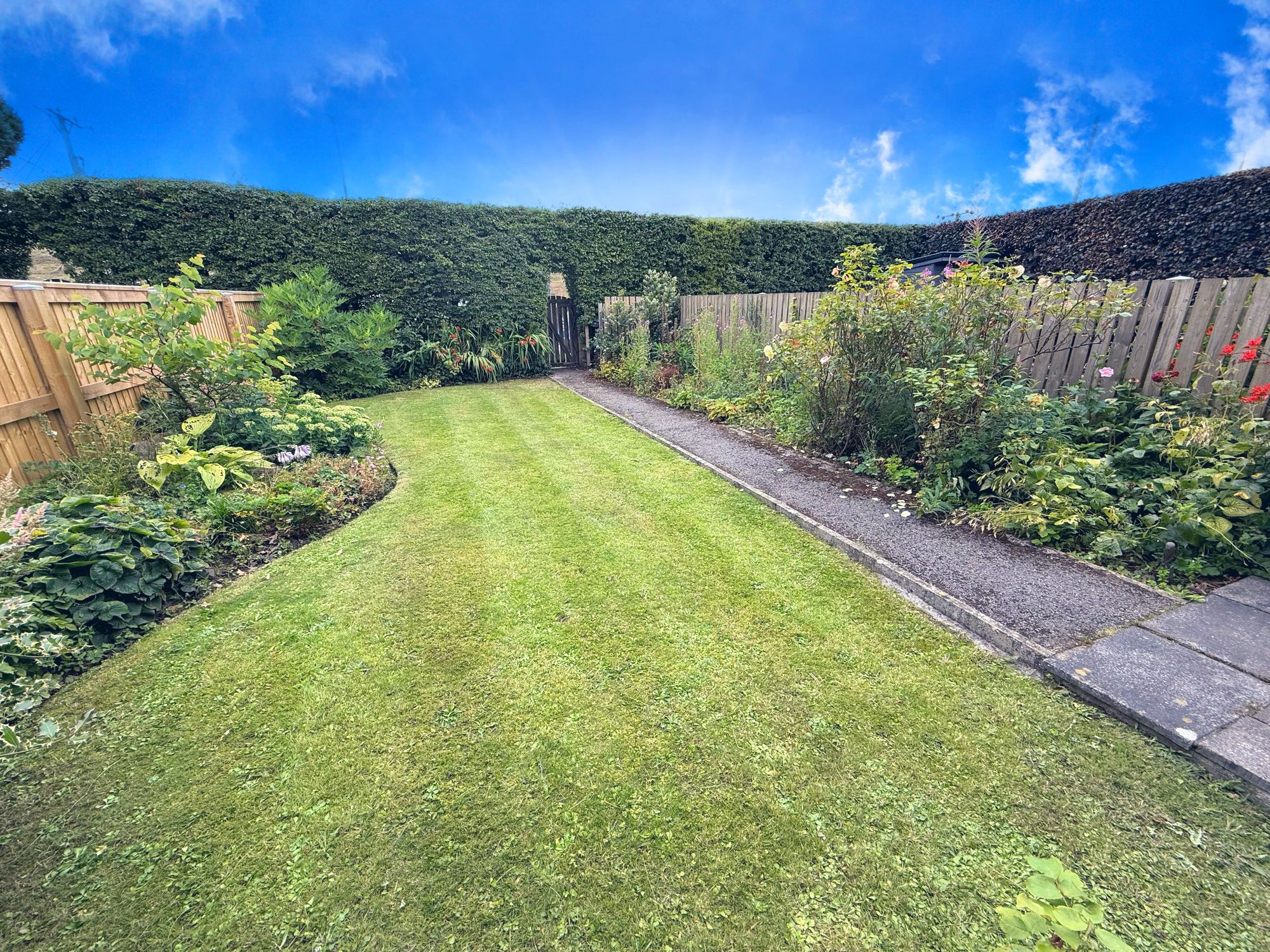 3 bed terraced house for sale in Clough Lane, Halifax  - Property Image 4