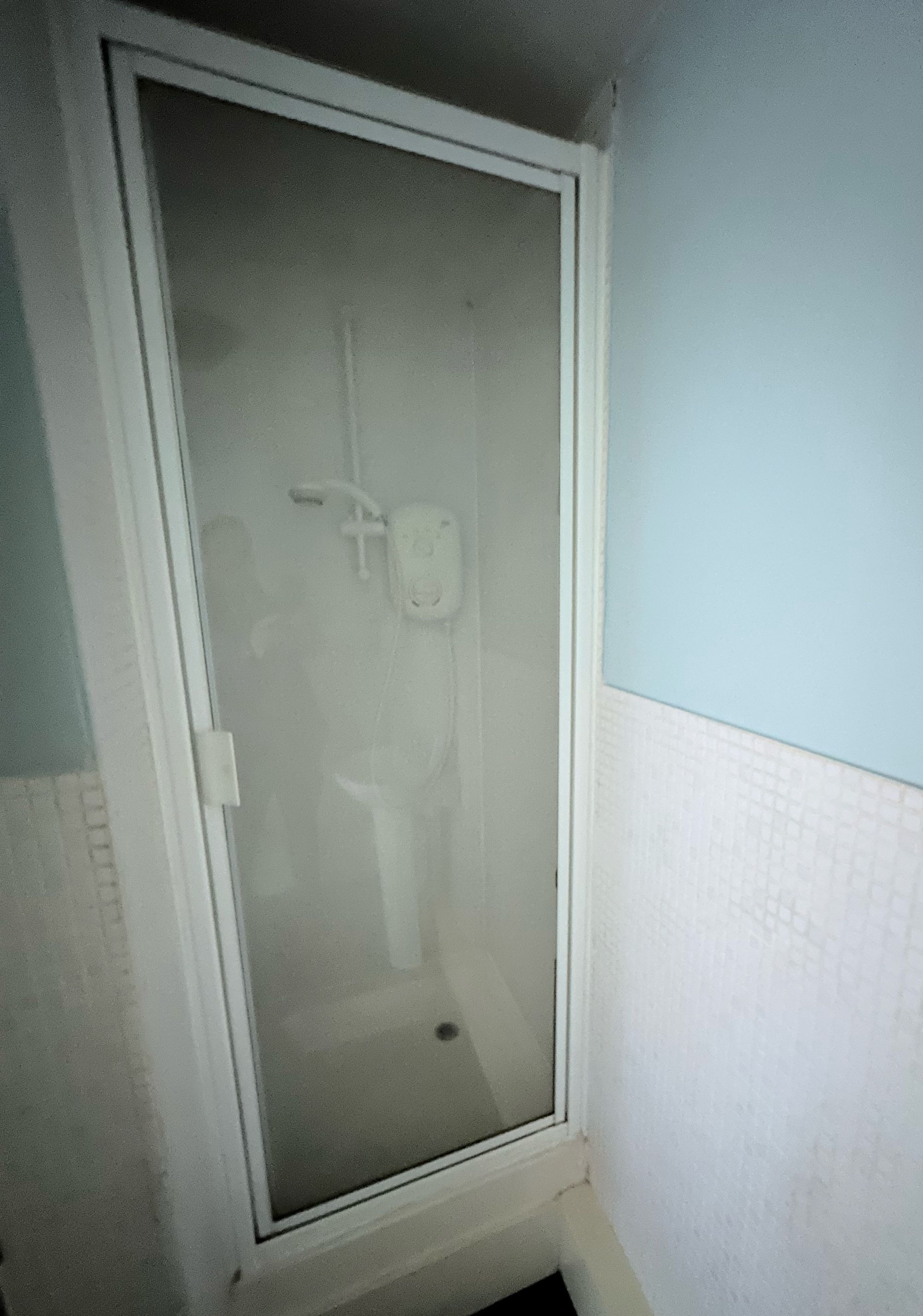 2 bed flat to rent in Weavers Brook, Halifax 10