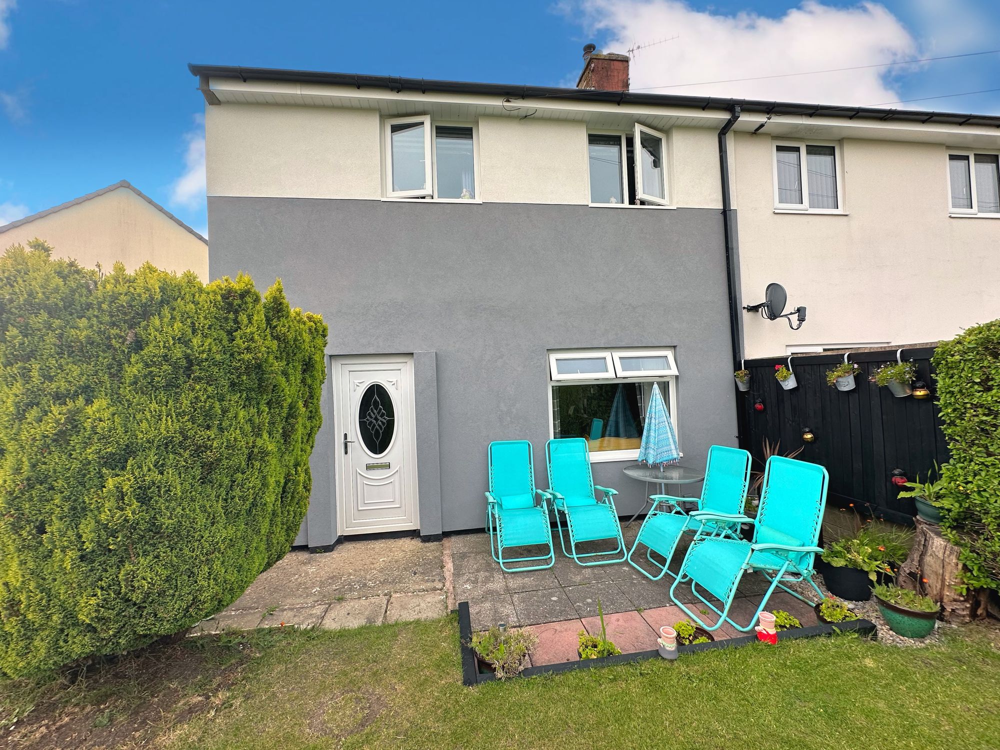 3 bed semi-detached house for sale in Moor Bottom Road, Halifax  - Property Image 5