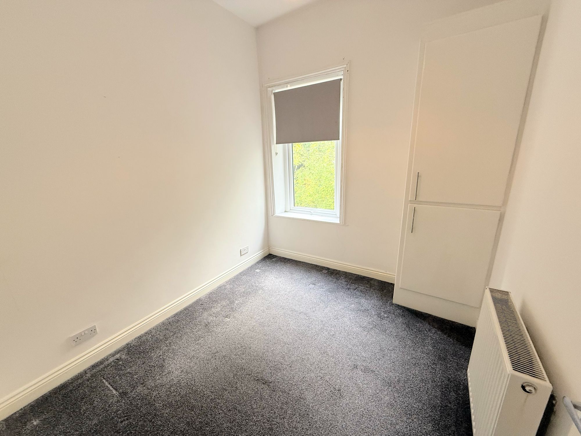 2 bed mid-terraced house for sale in Crossley Terrace South, Halifax  - Property Image 9