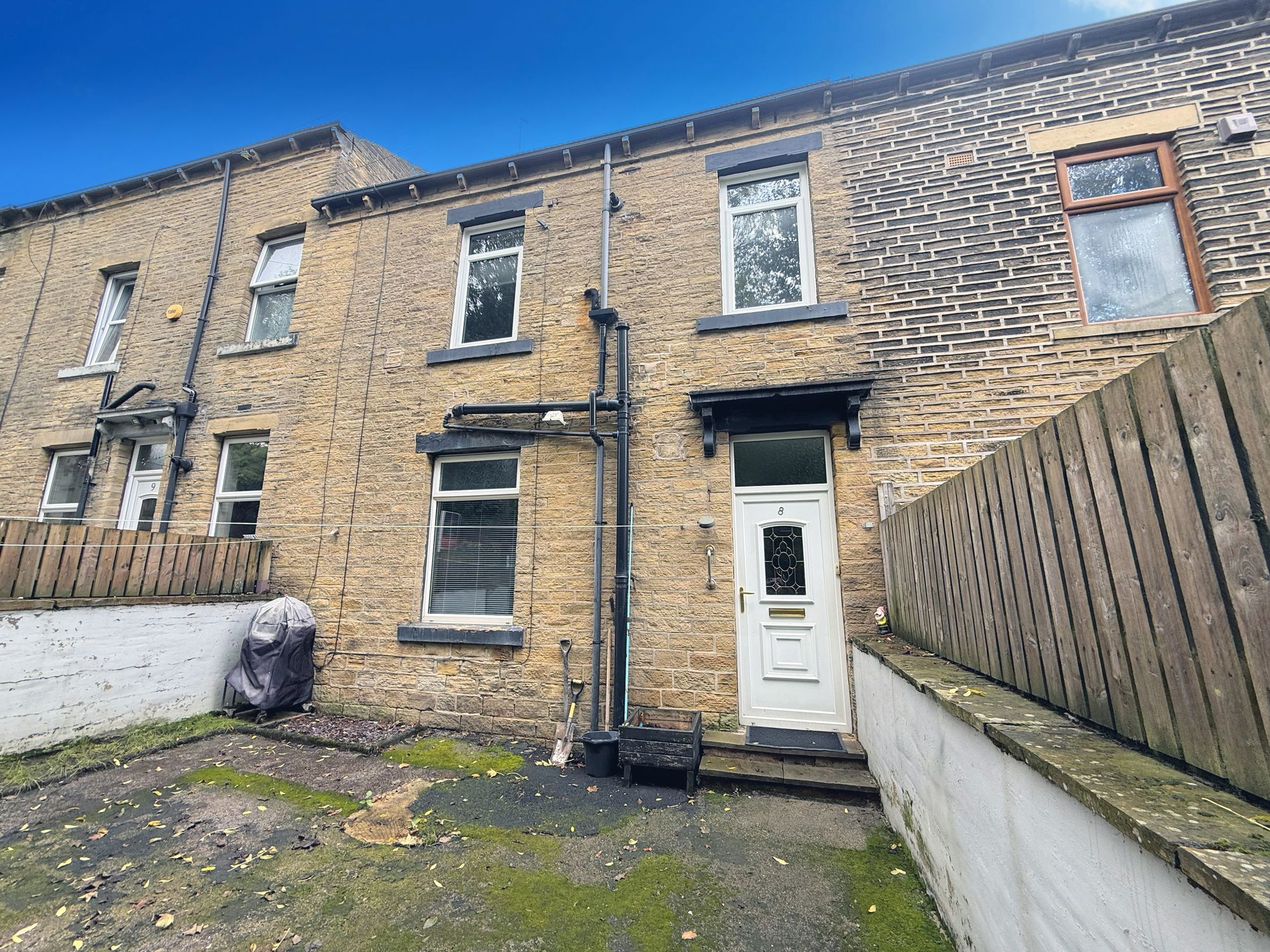 2 bed mid-terraced house for sale in Crossley Terrace South, Halifax, HX3