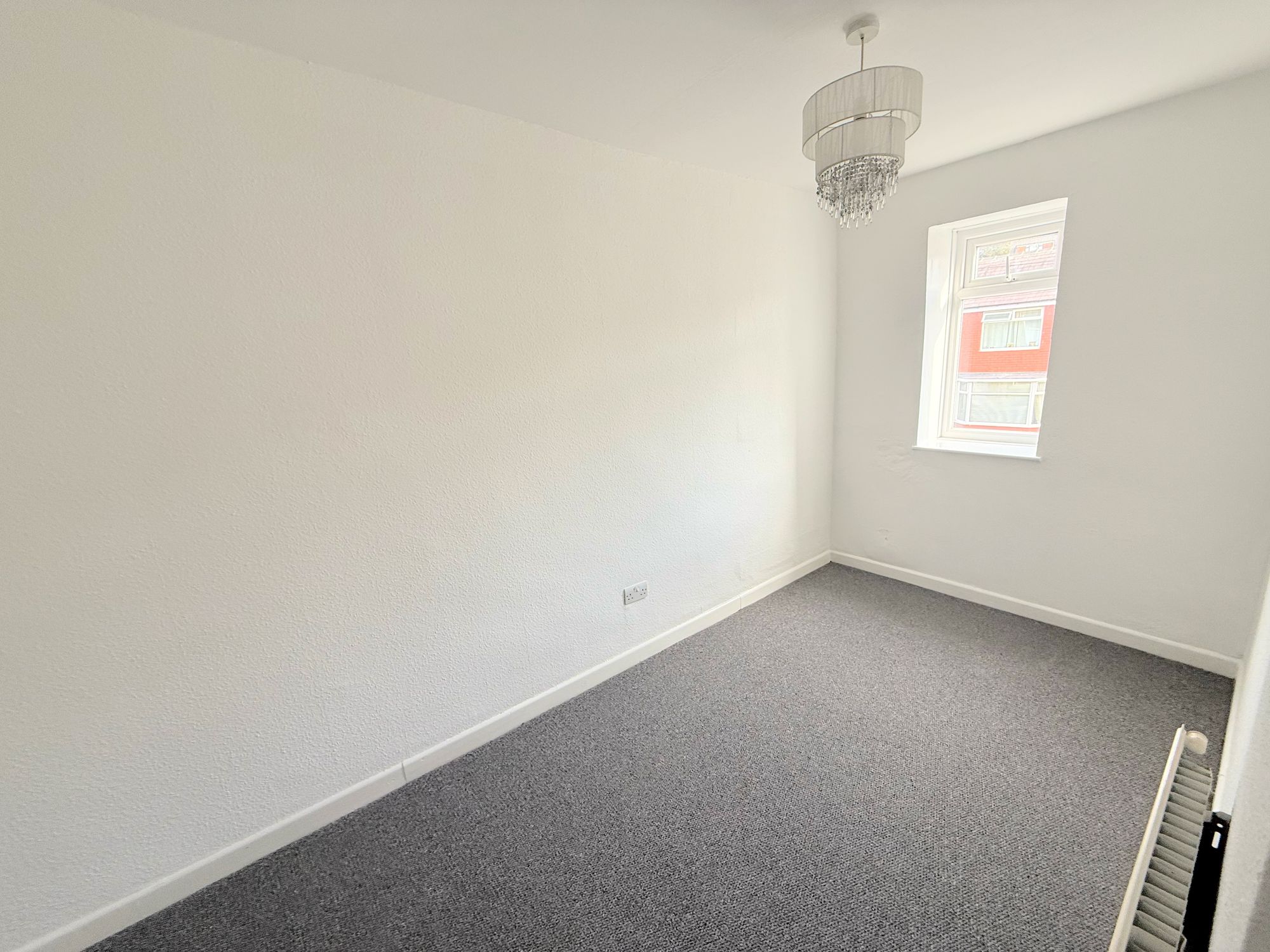 3 bed mid-terraced house for sale in Whitegate Road, Halifax 16