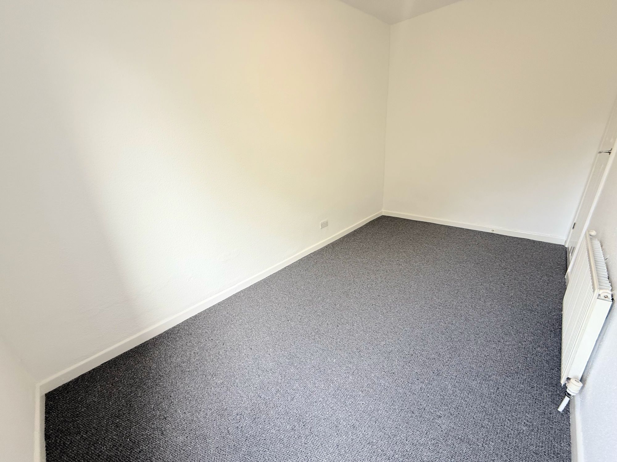 3 bed mid-terraced house for sale in Whitegate Road, Halifax 19